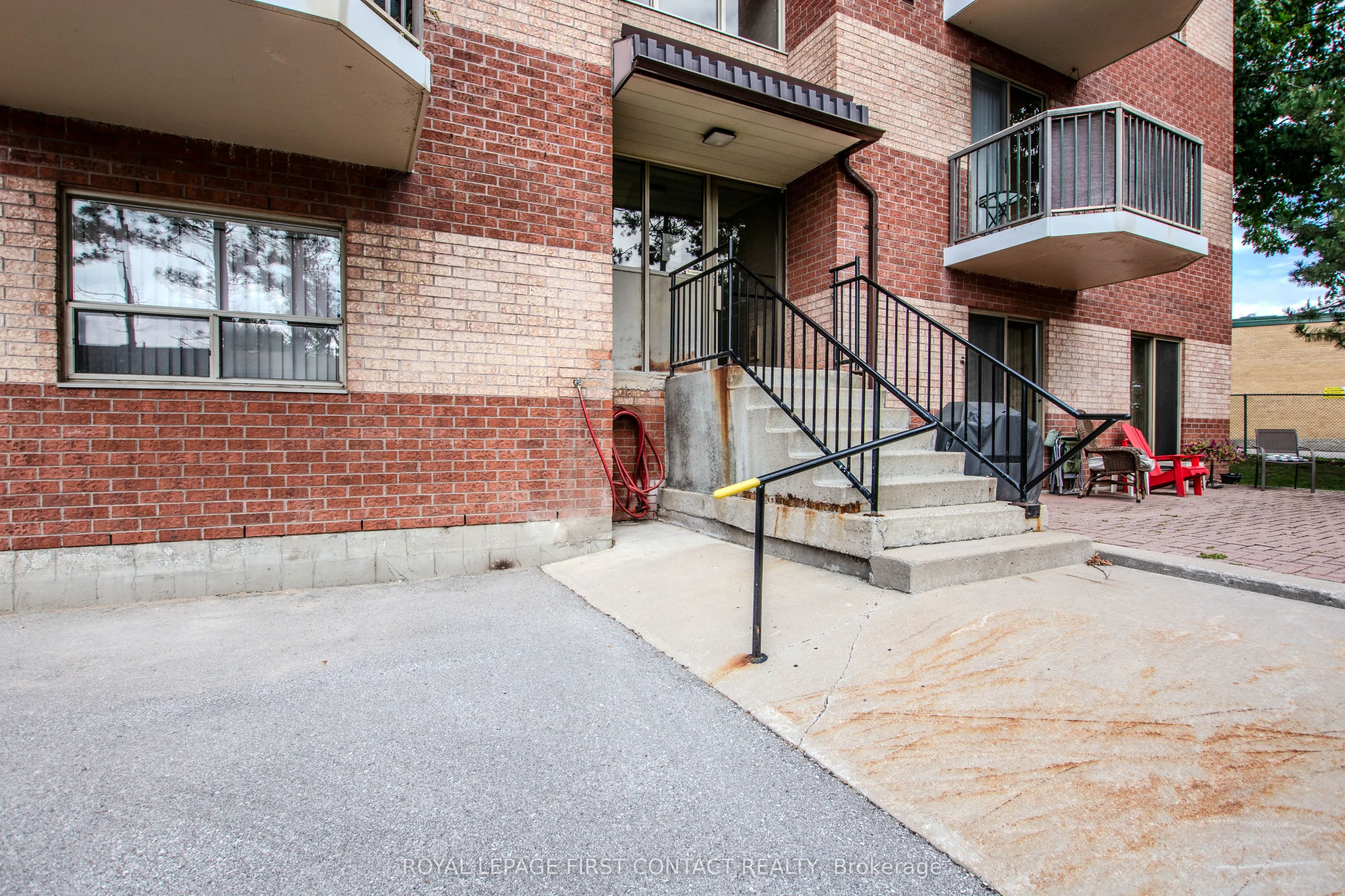 291 Blake Street, #401