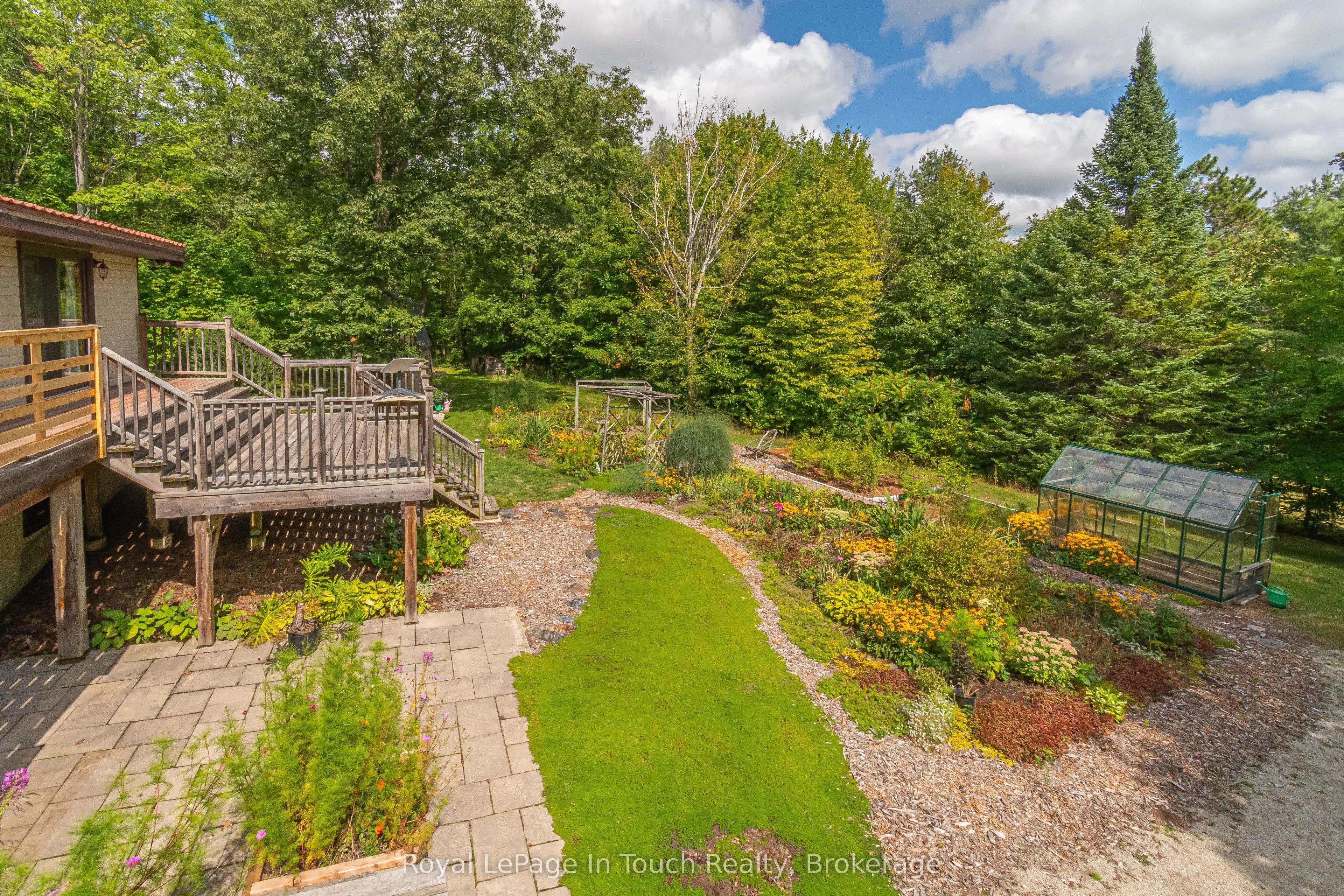 229 Dawsons Side Road