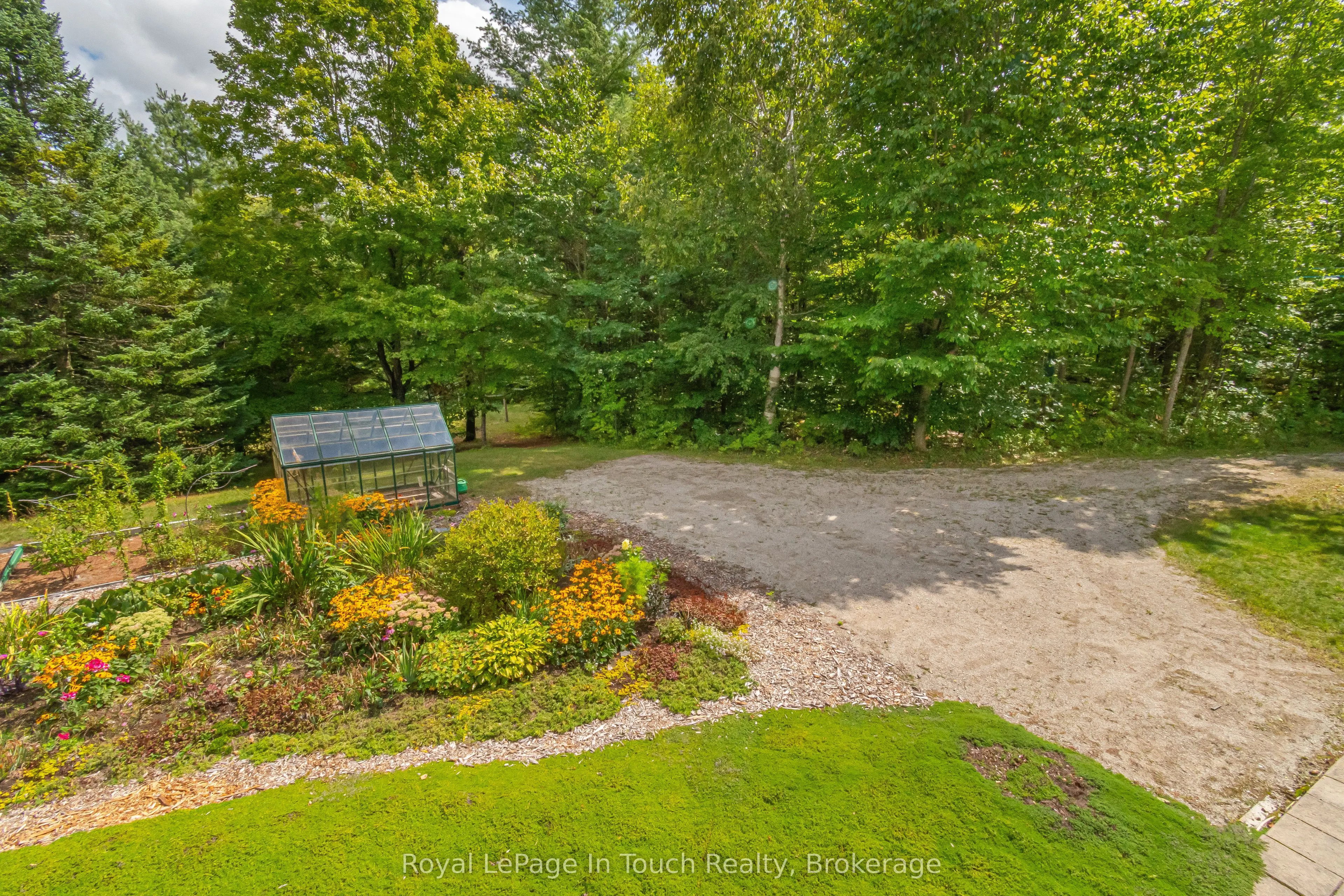 229 Dawsons Side Road