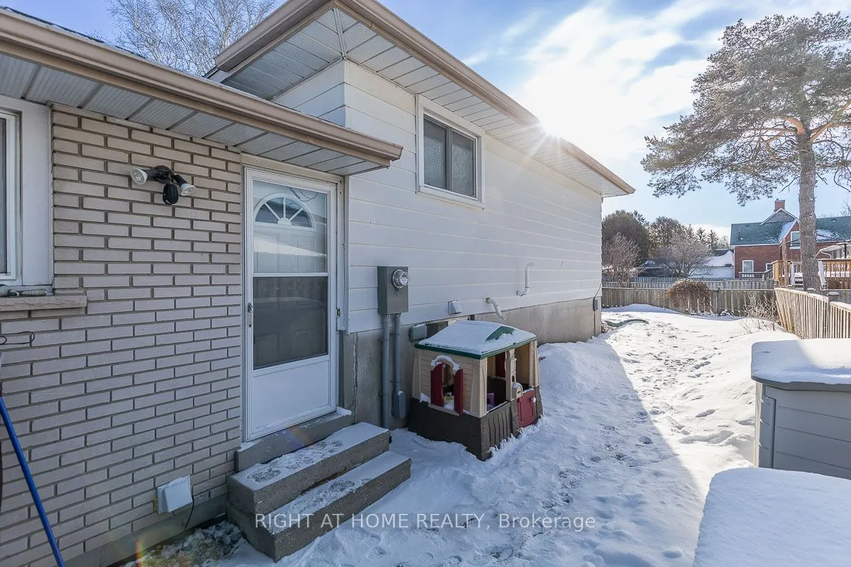 169A Rose Street, #Lower