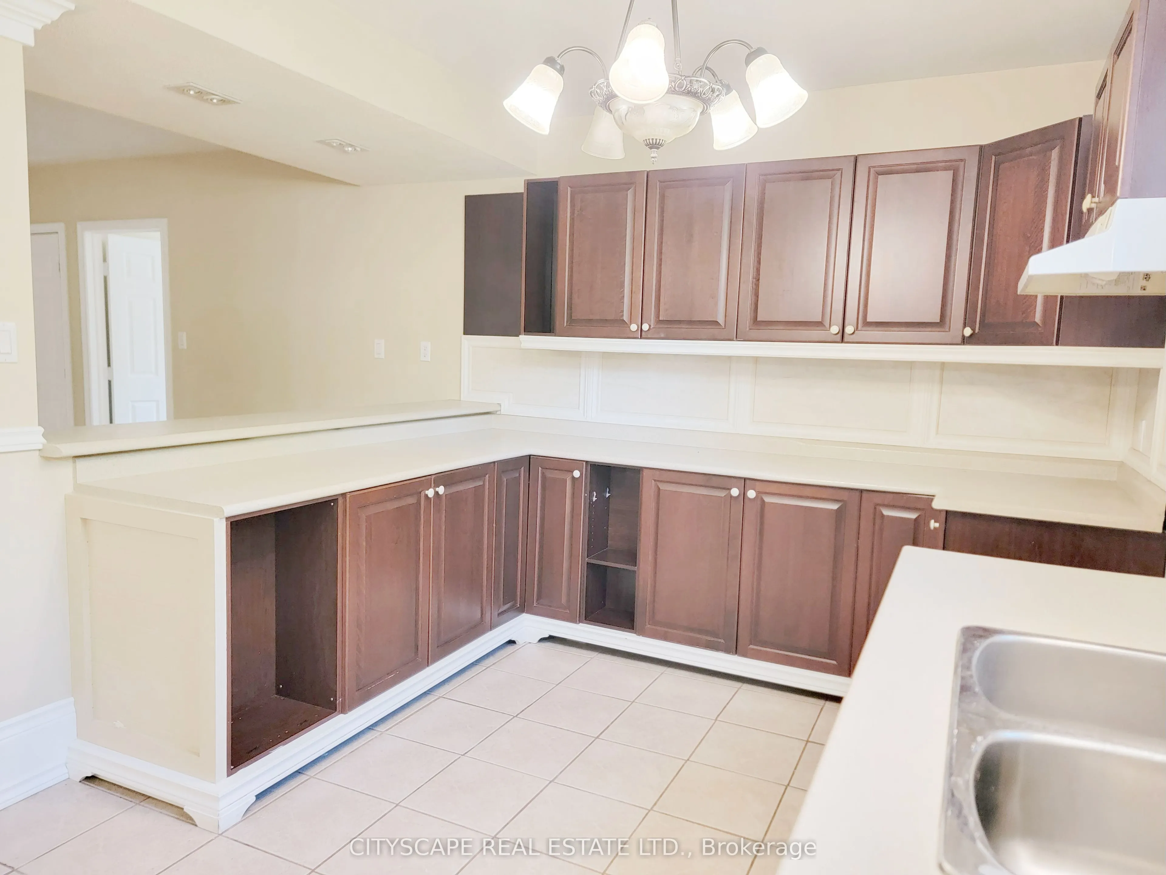 6 Cherry Sands Crescent