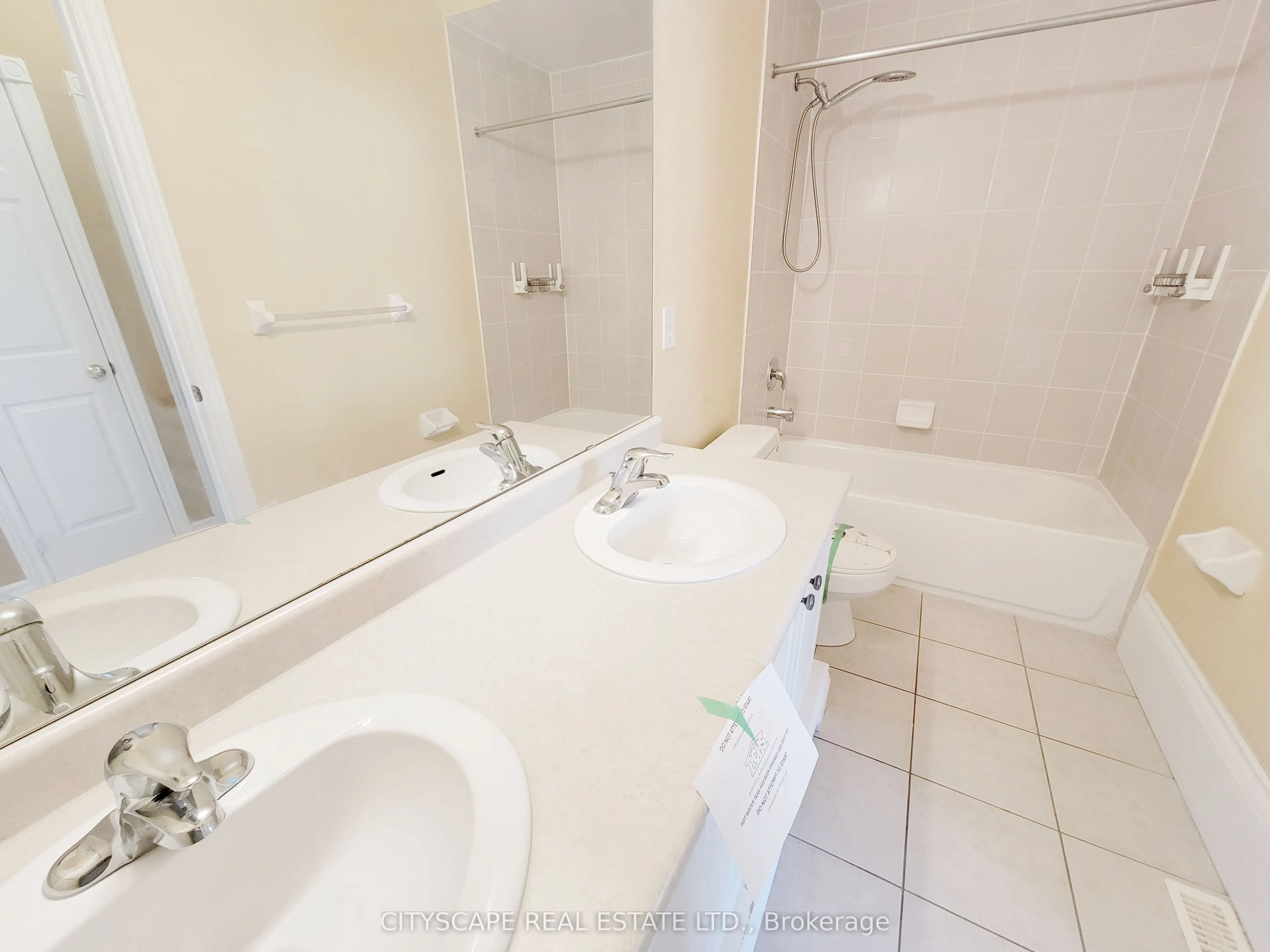 6 Cherry Sands Crescent