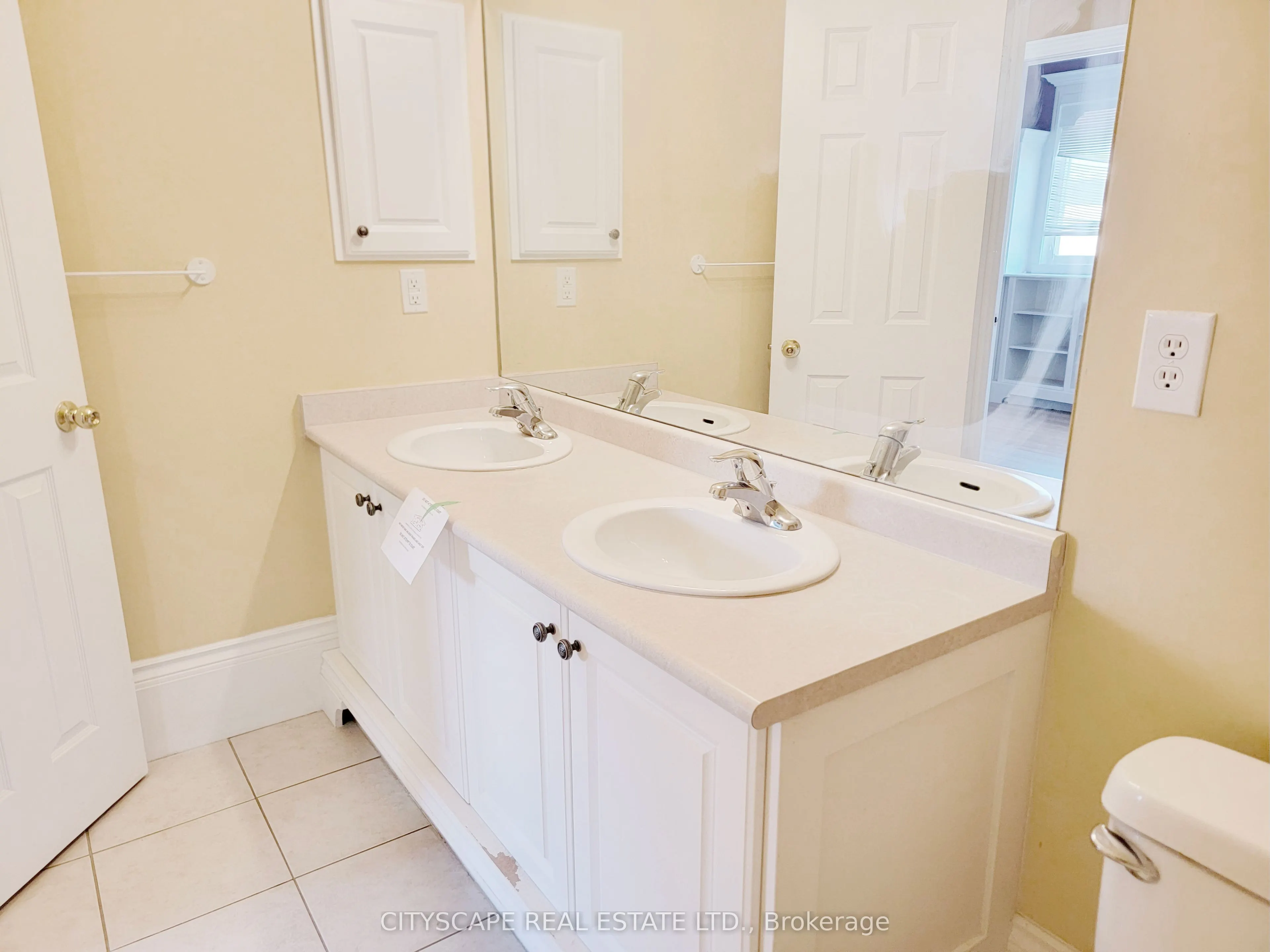 6 Cherry Sands Crescent