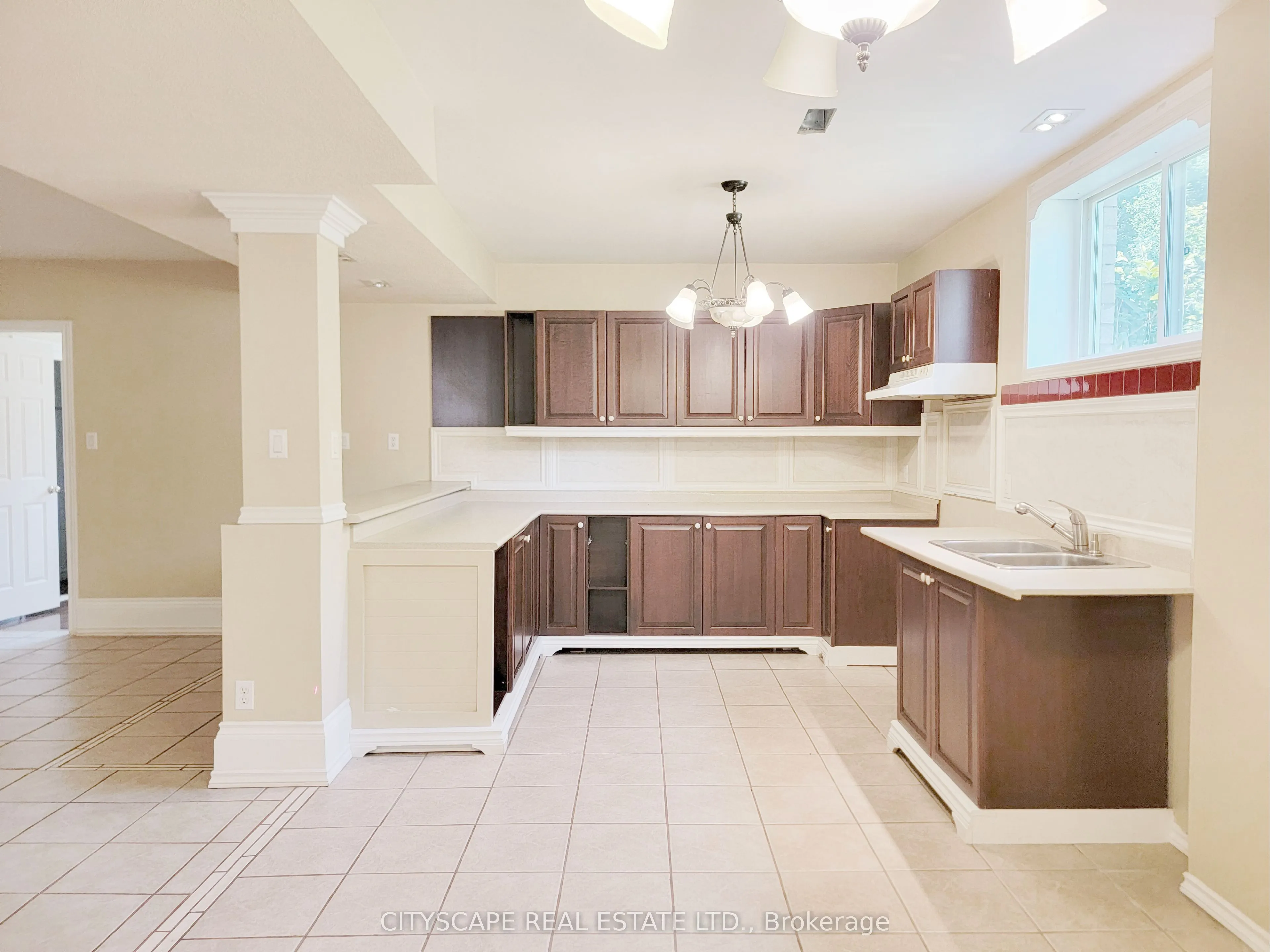 6 Cherry Sands Crescent