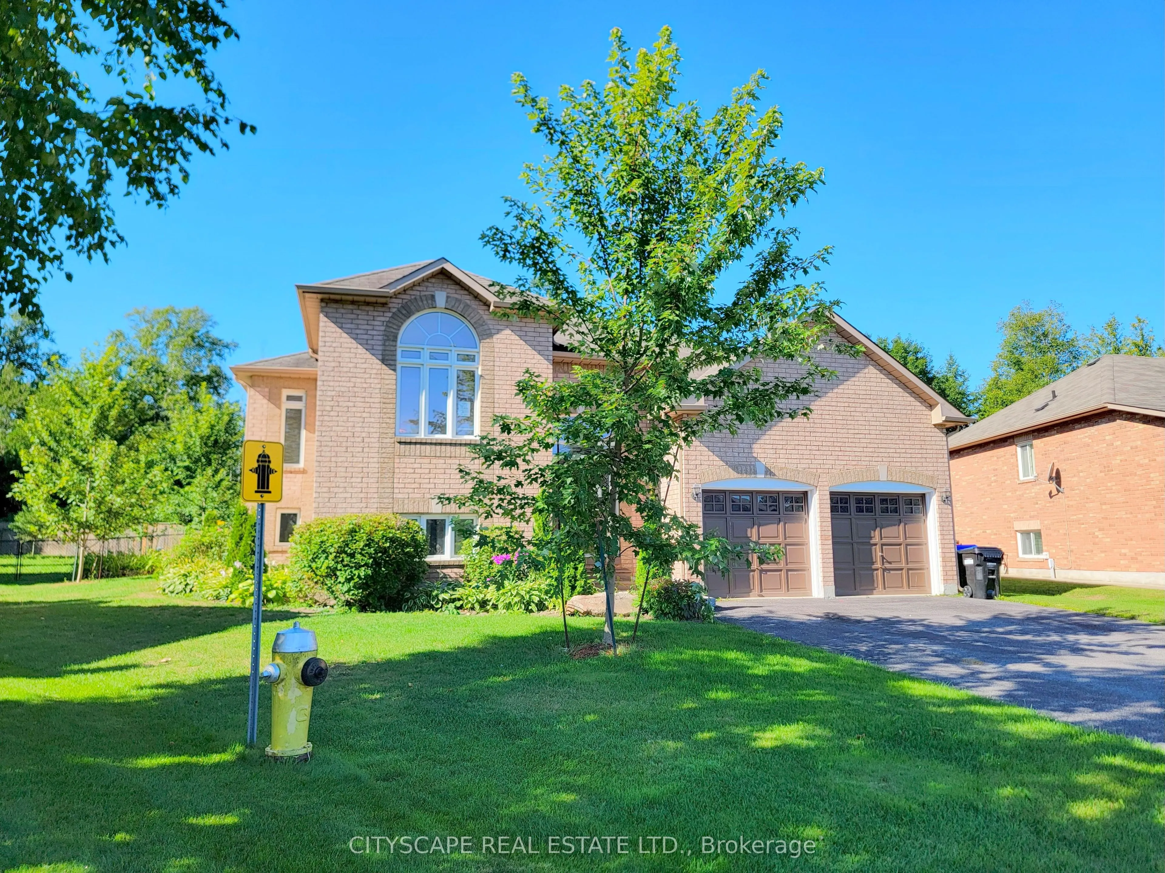 6 Cherry Sands Crescent