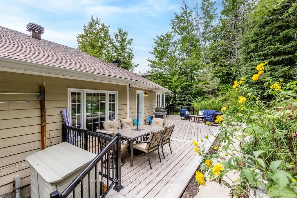 14 Valleycrest Drive