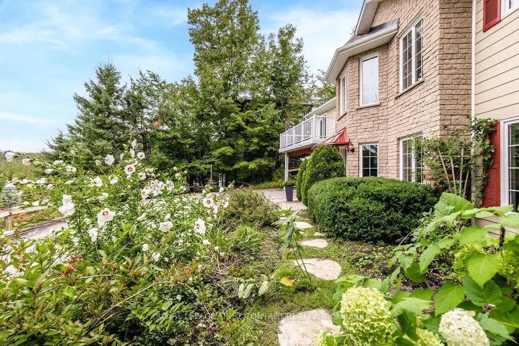 14 Valleycrest Drive