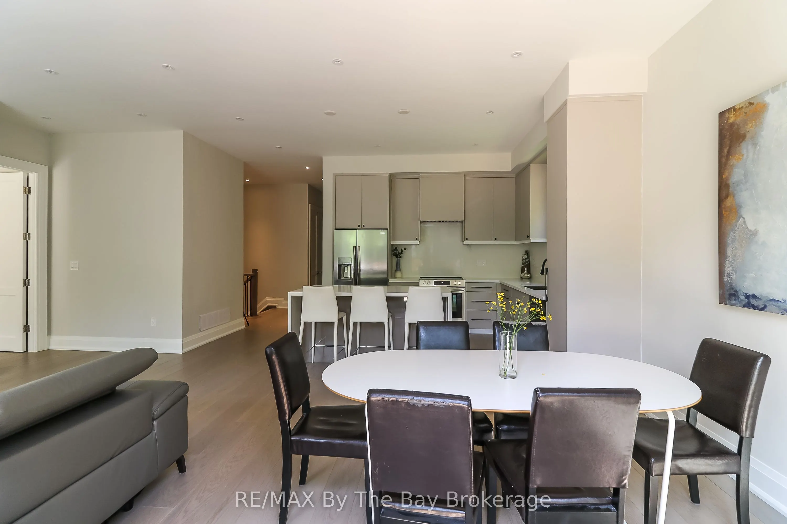 35 48TH Street N