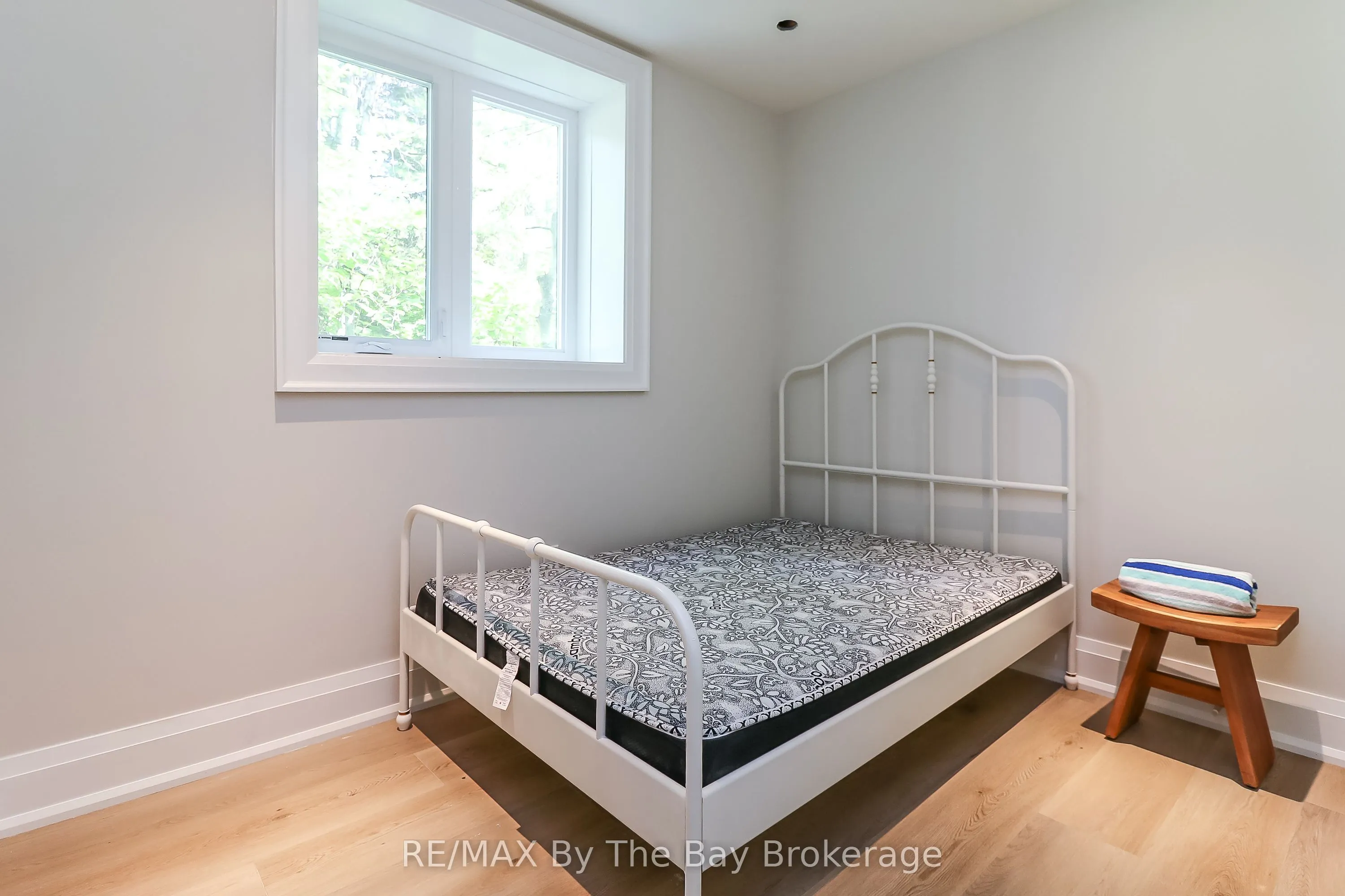 35 48TH Street N
