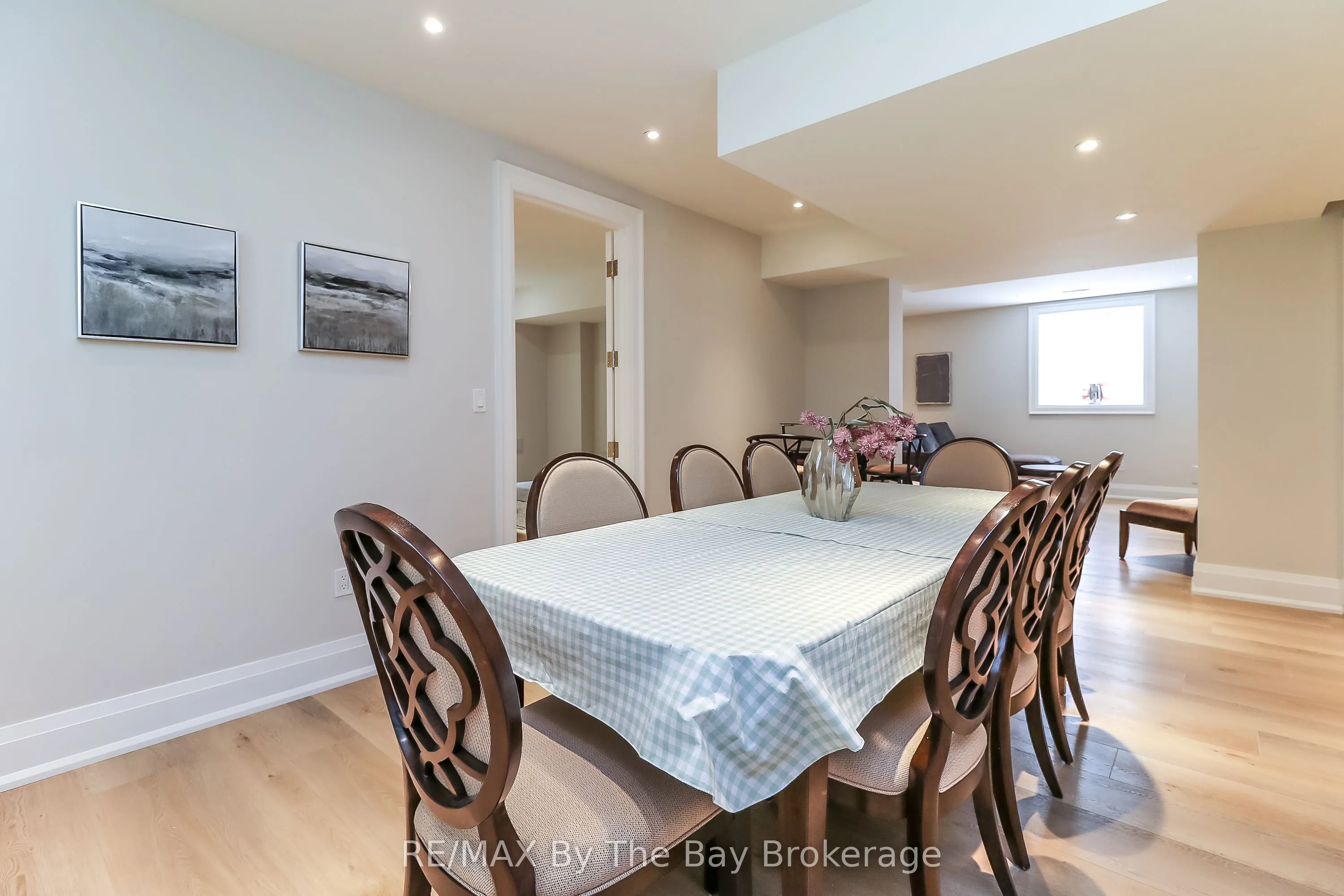 35 48TH Street N