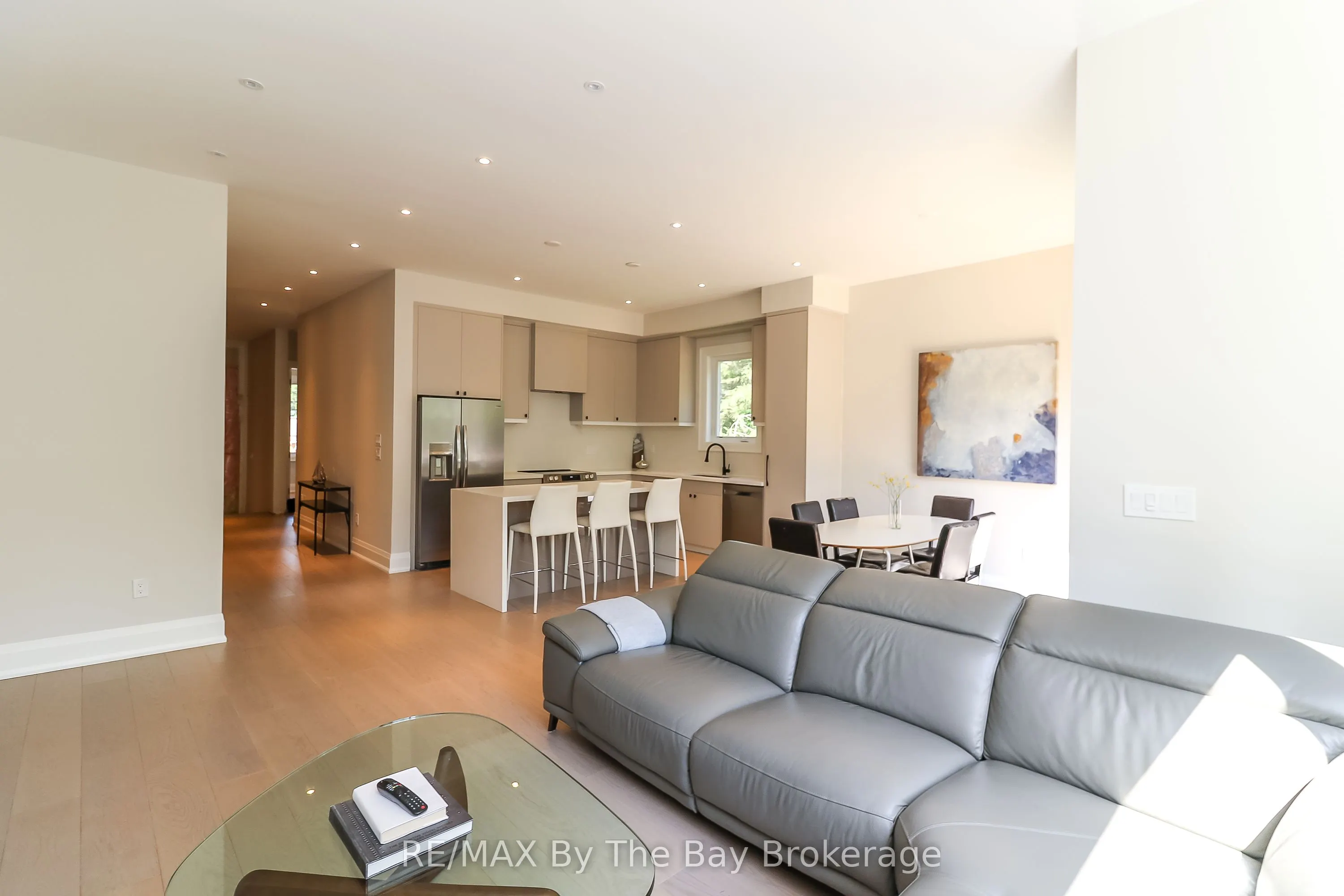35 48TH Street N