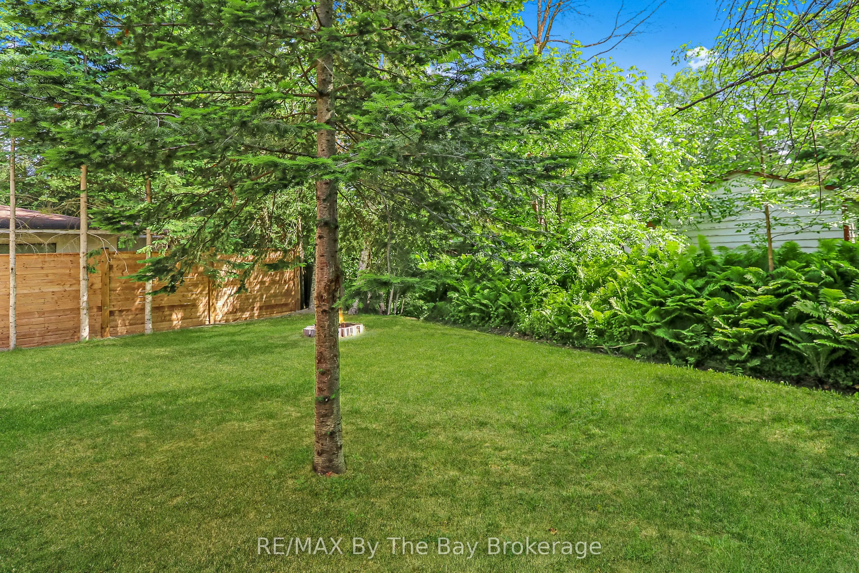 35 48TH Street N