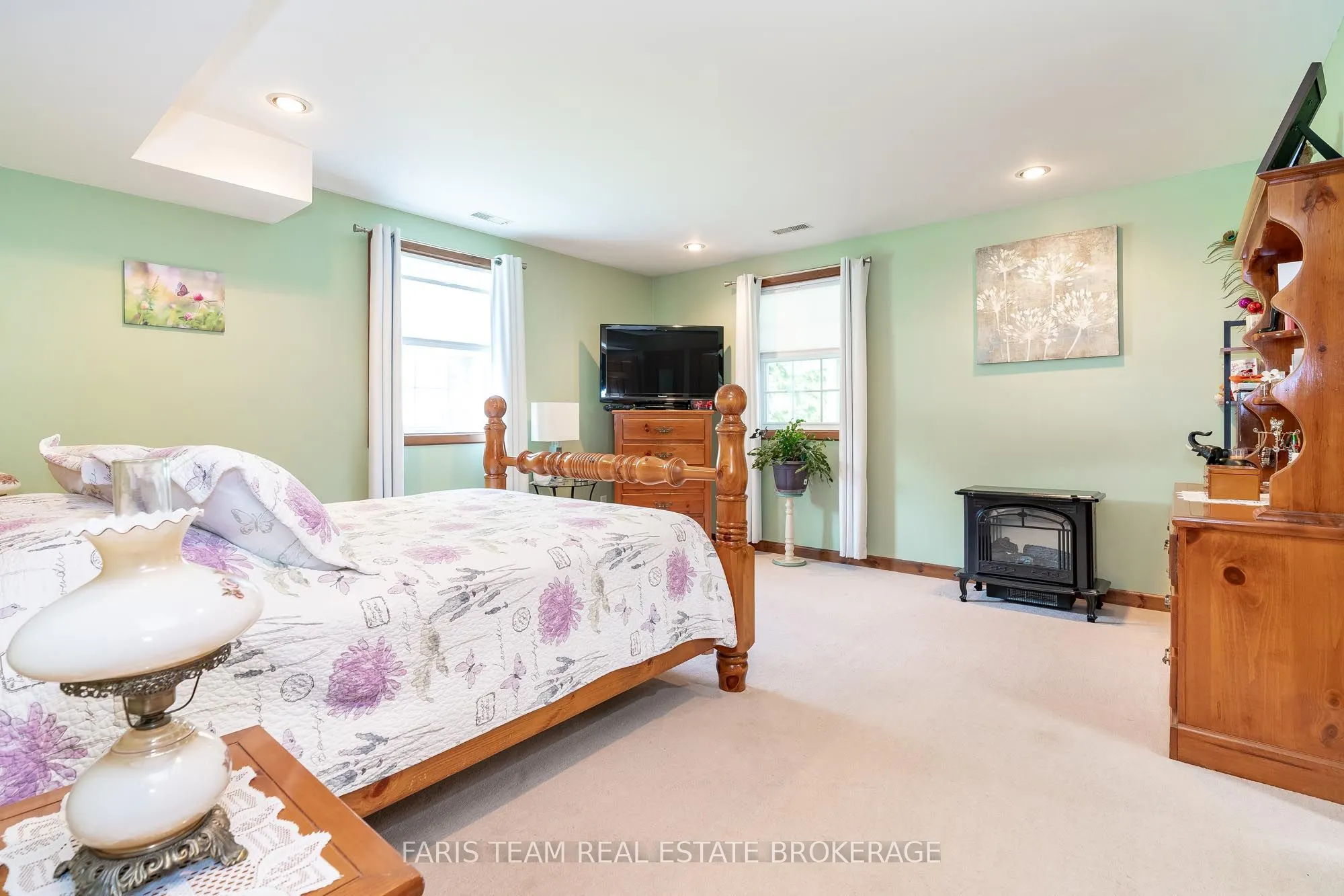 63 Broadview Street