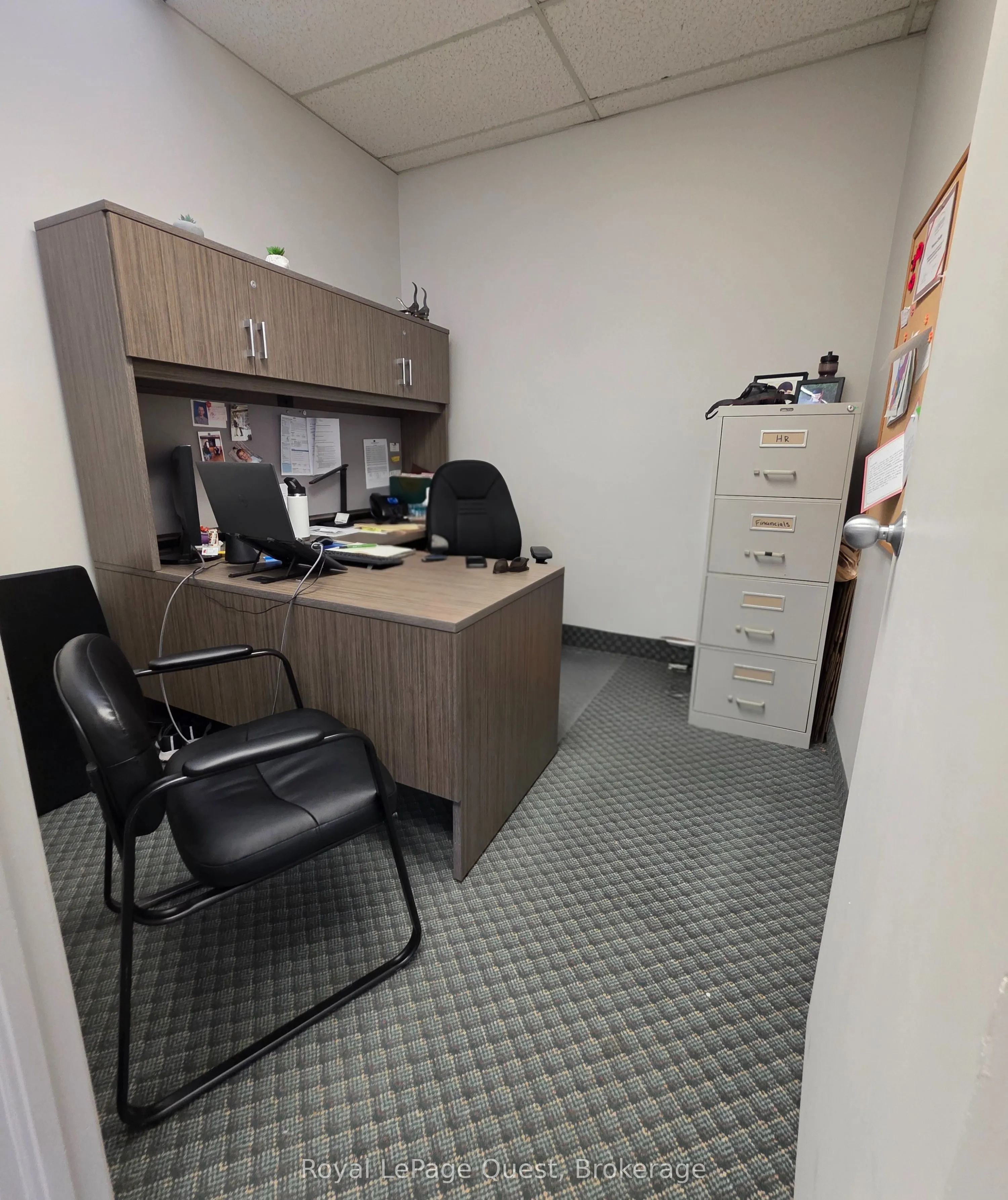 17 Colborne Street E, #102