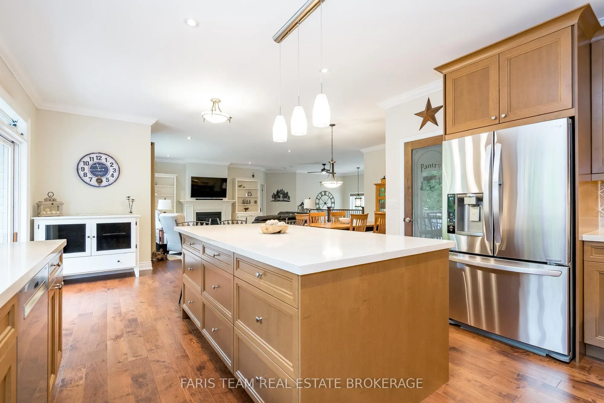 1559 Rimkey Crescent