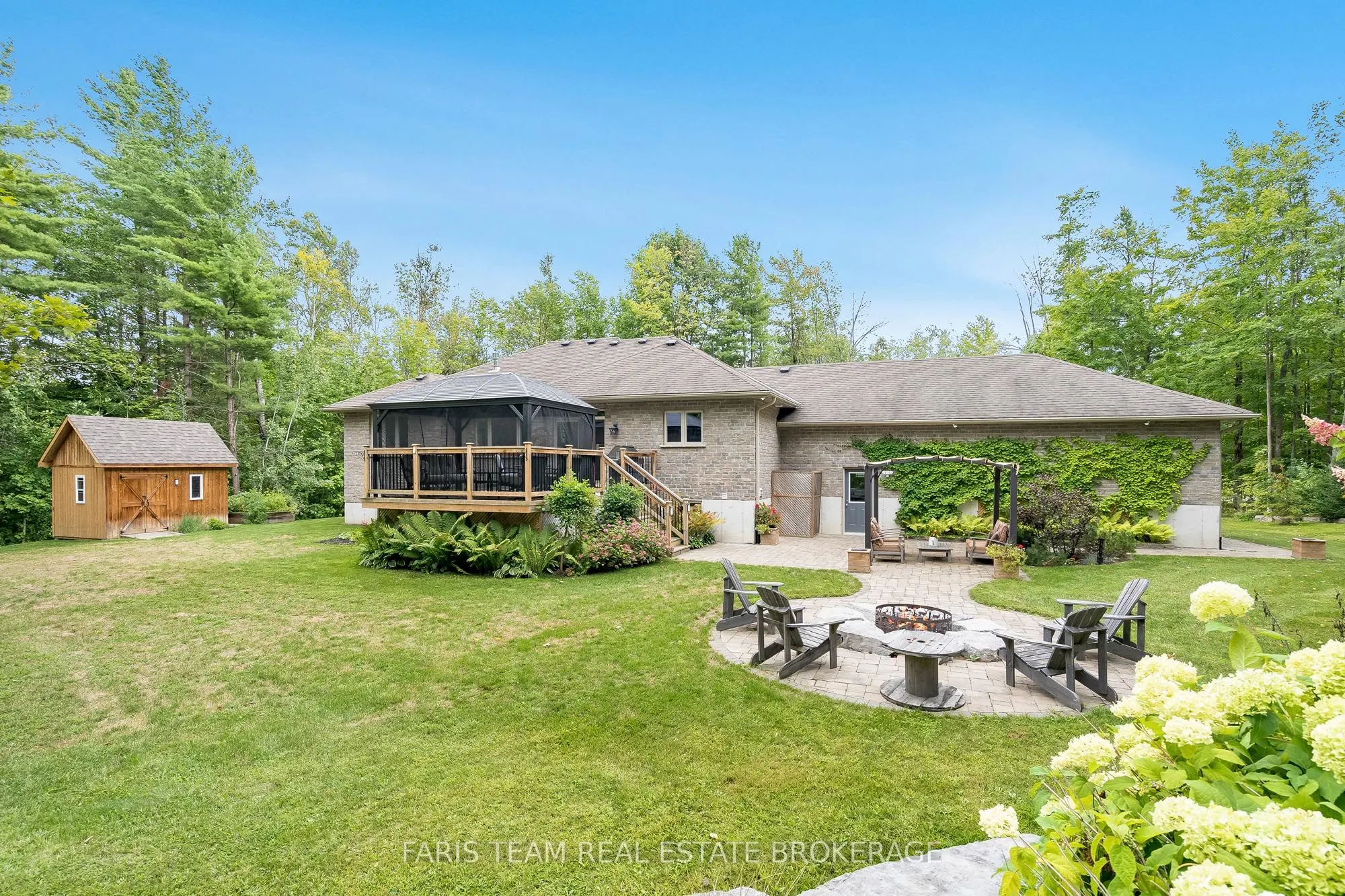 1559 Rimkey Crescent