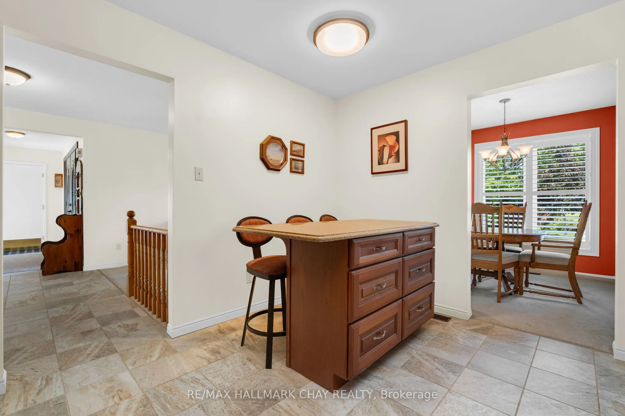 19 Algonquin Trail