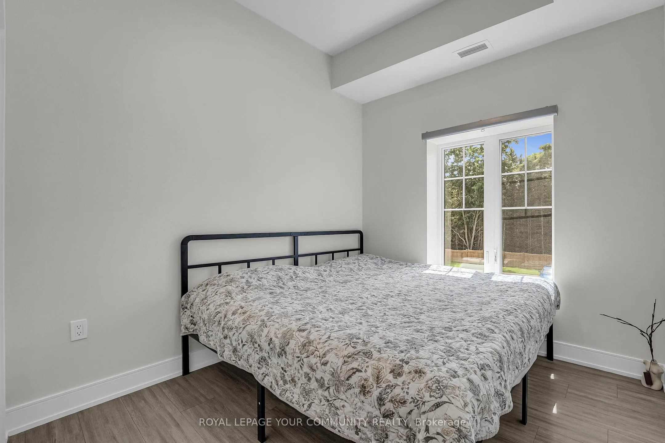 121 Mary Street, #211