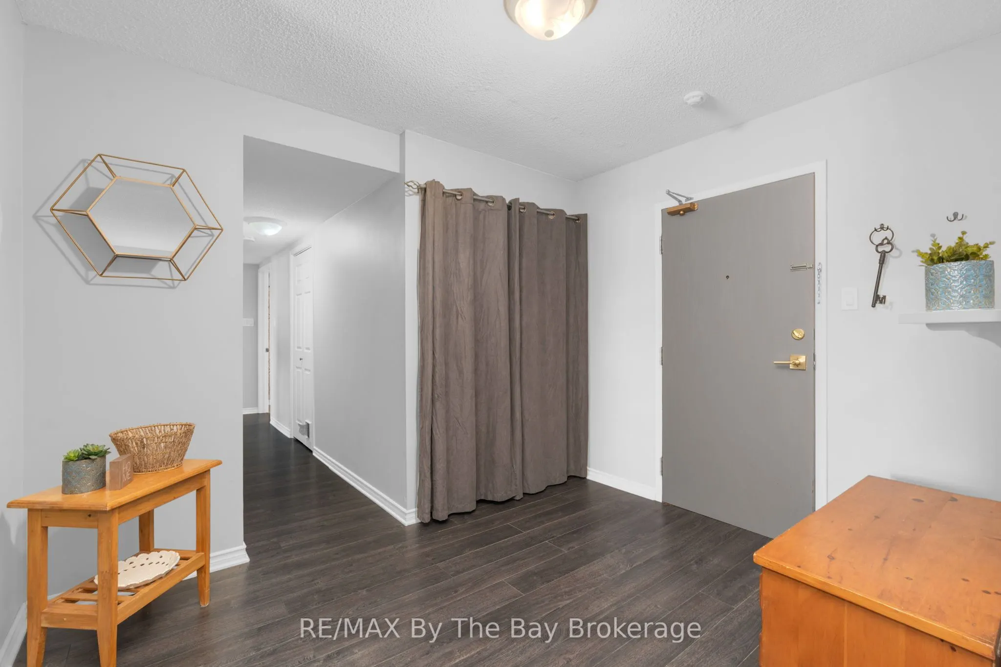 25 MEADOW Lane, #307