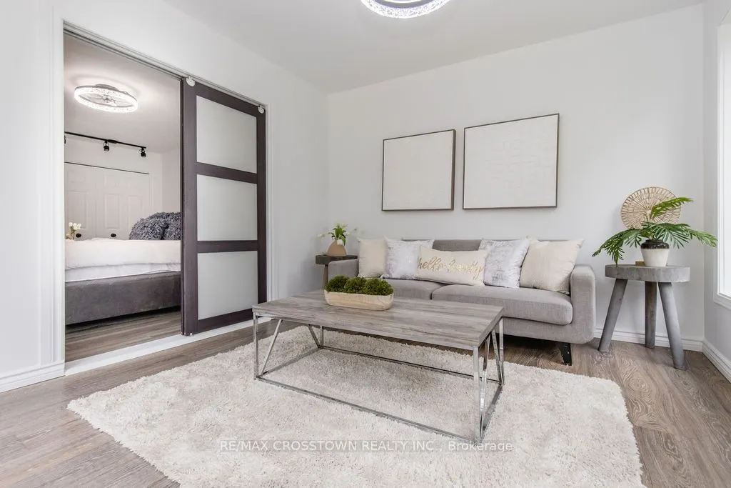 3495 Brennan Line
