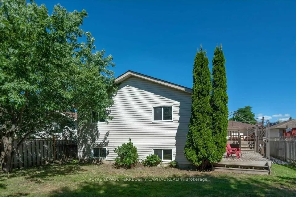 45 Mapleton Avenue, #Upper
