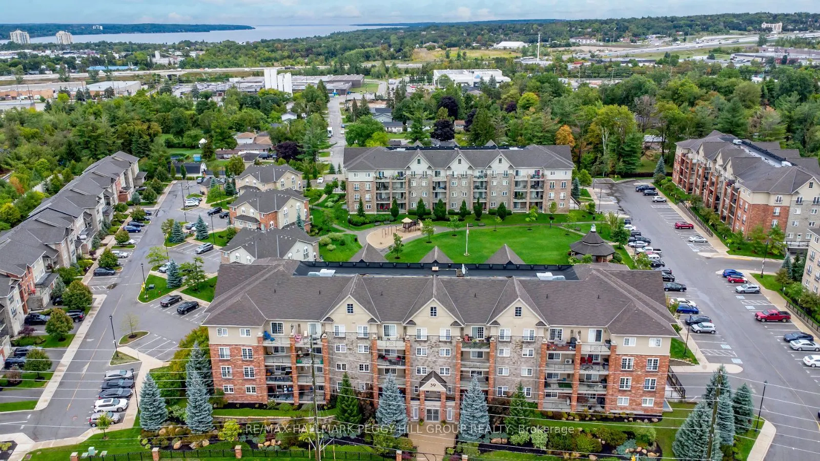 39 Ferndale Drive S, #205