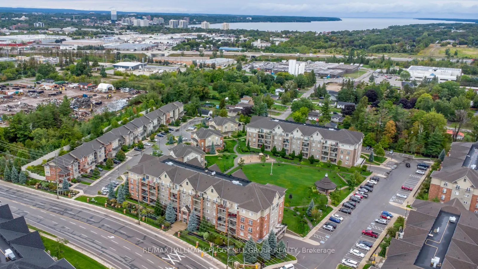 39 Ferndale Drive S, #205