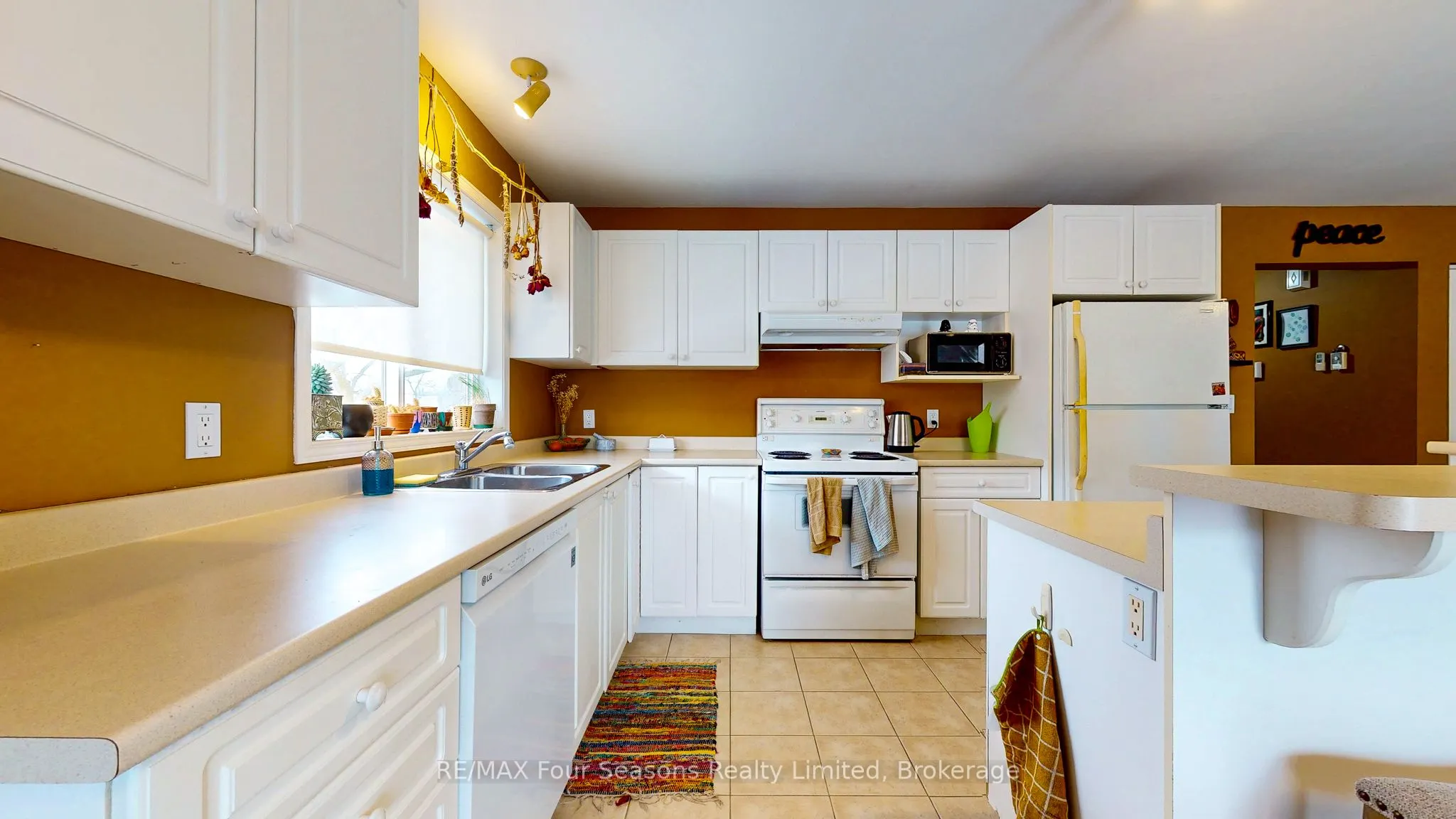 171 Eighth Street, #302