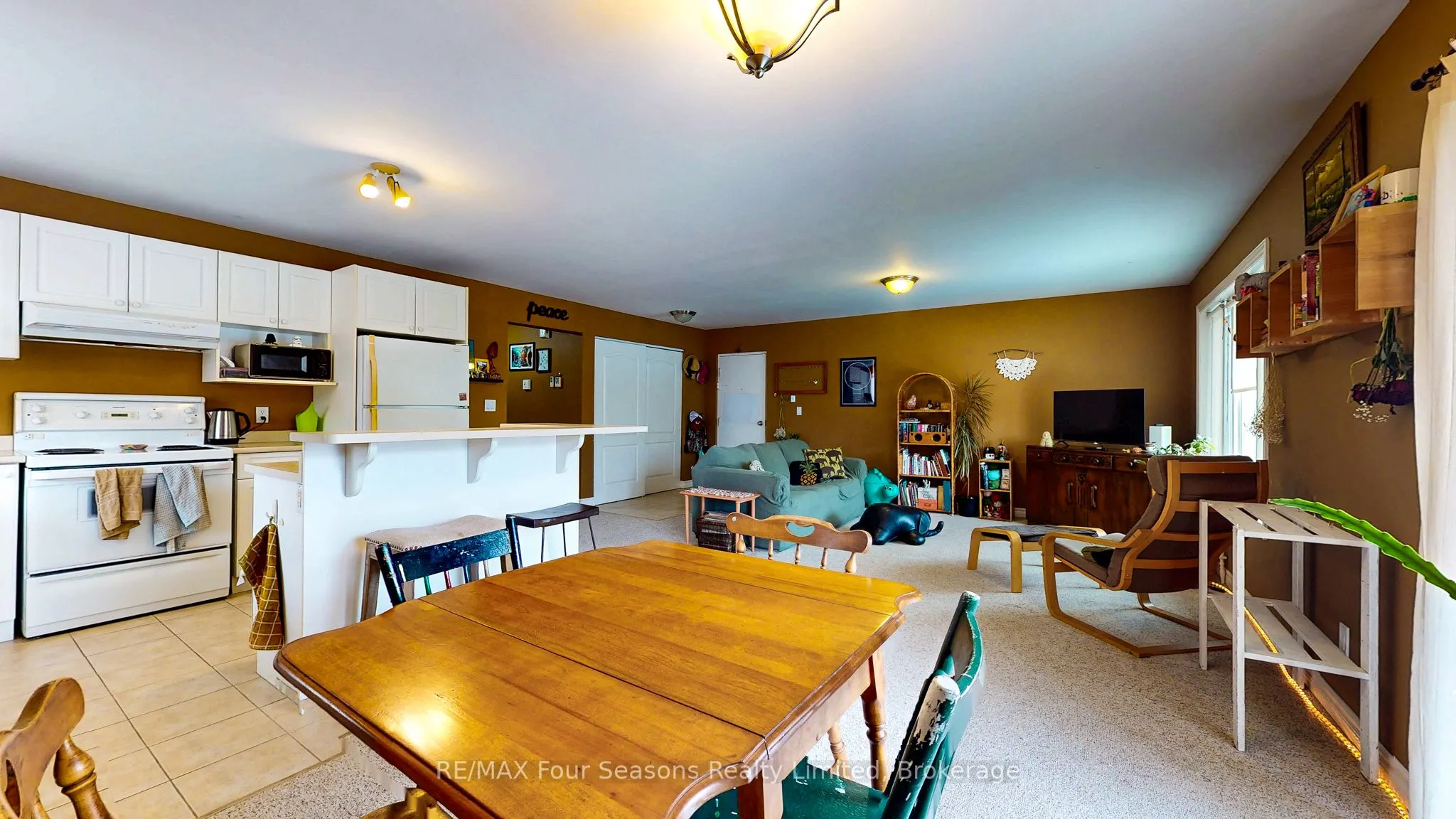 171 Eighth Street, #302