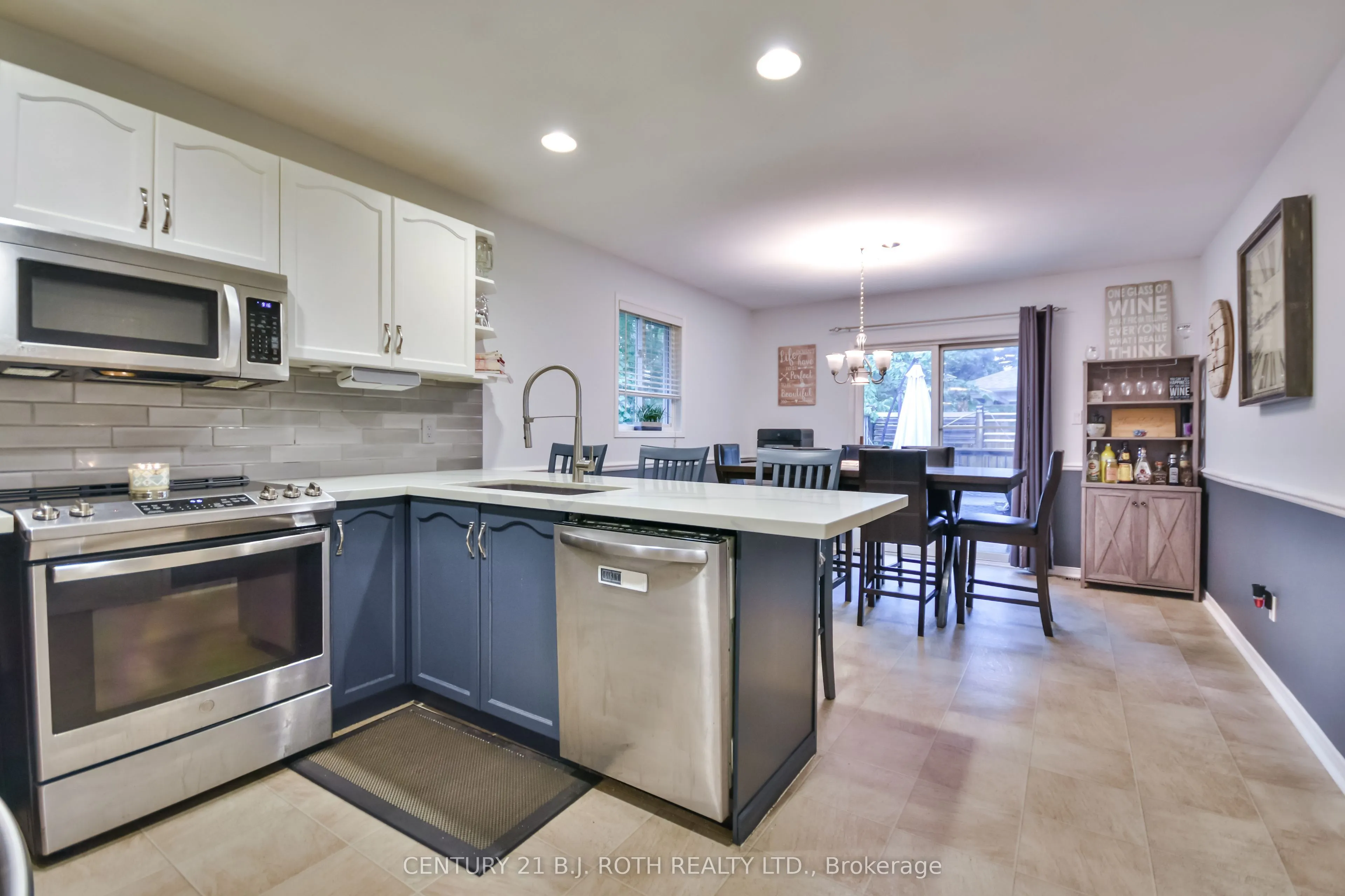 56 Monique Crescent
