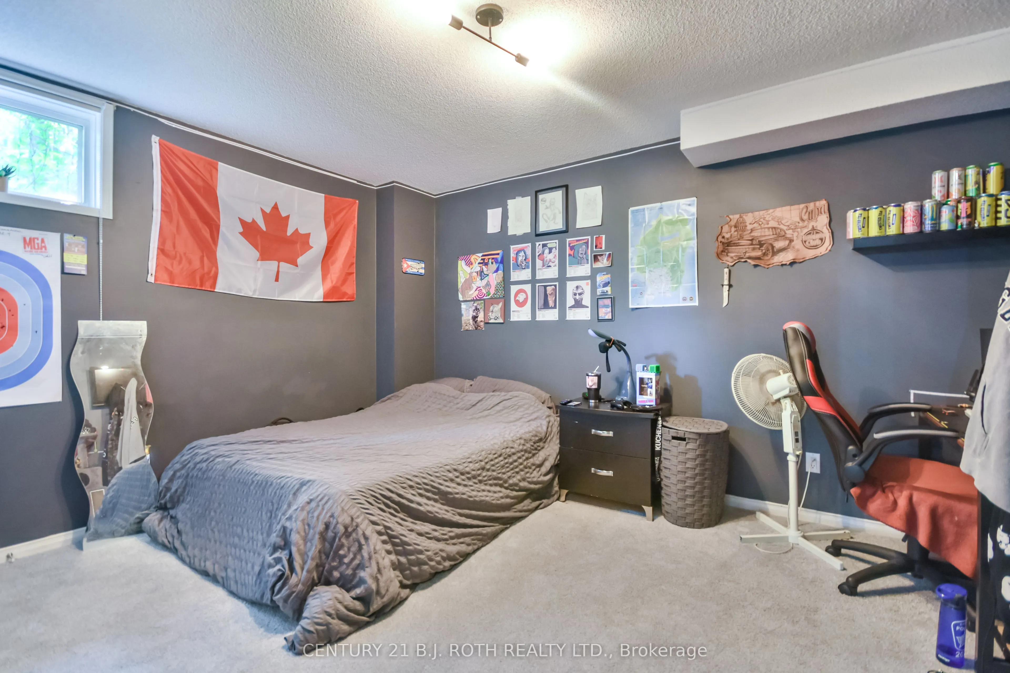 56 Monique Crescent