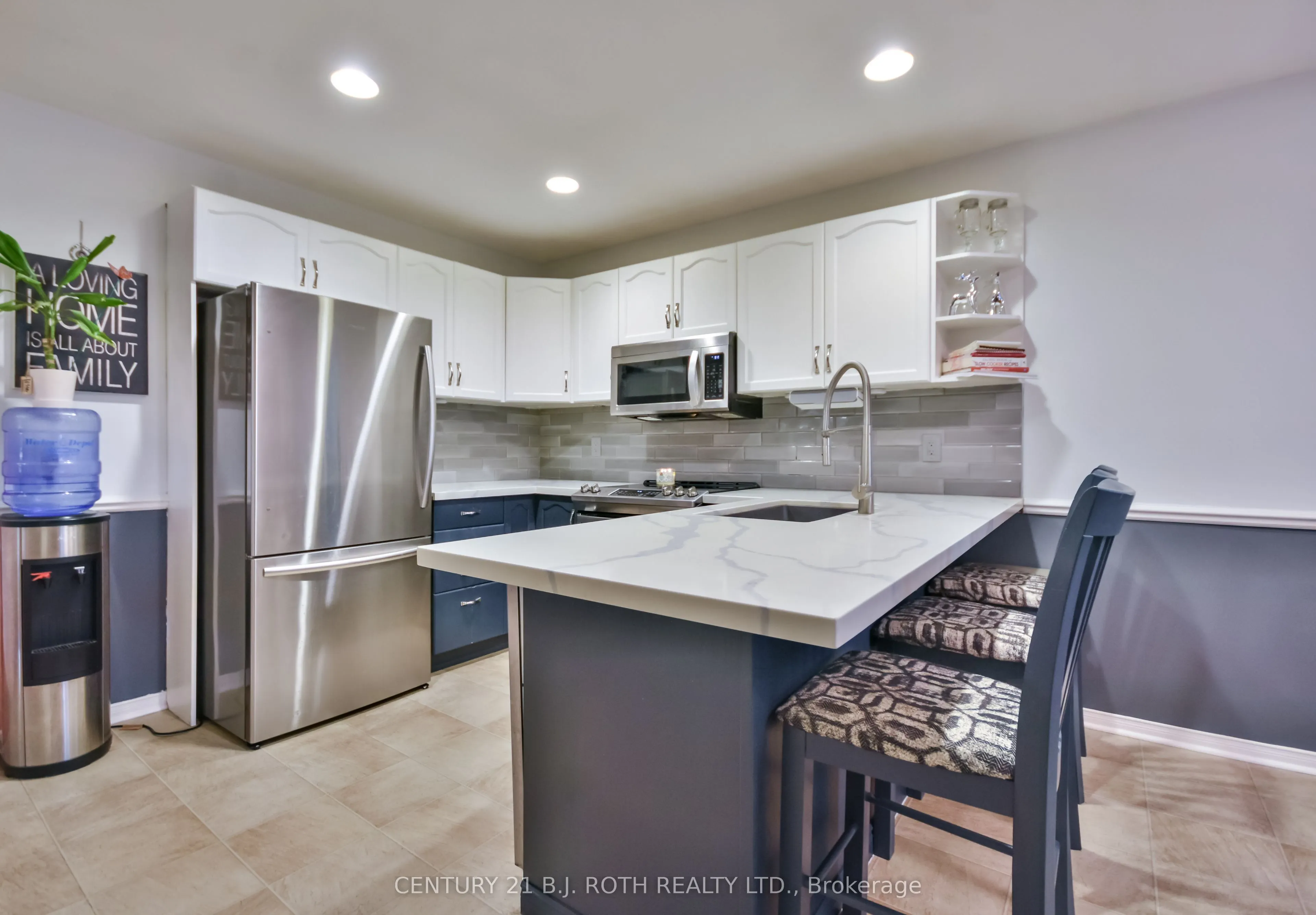 56 Monique Crescent