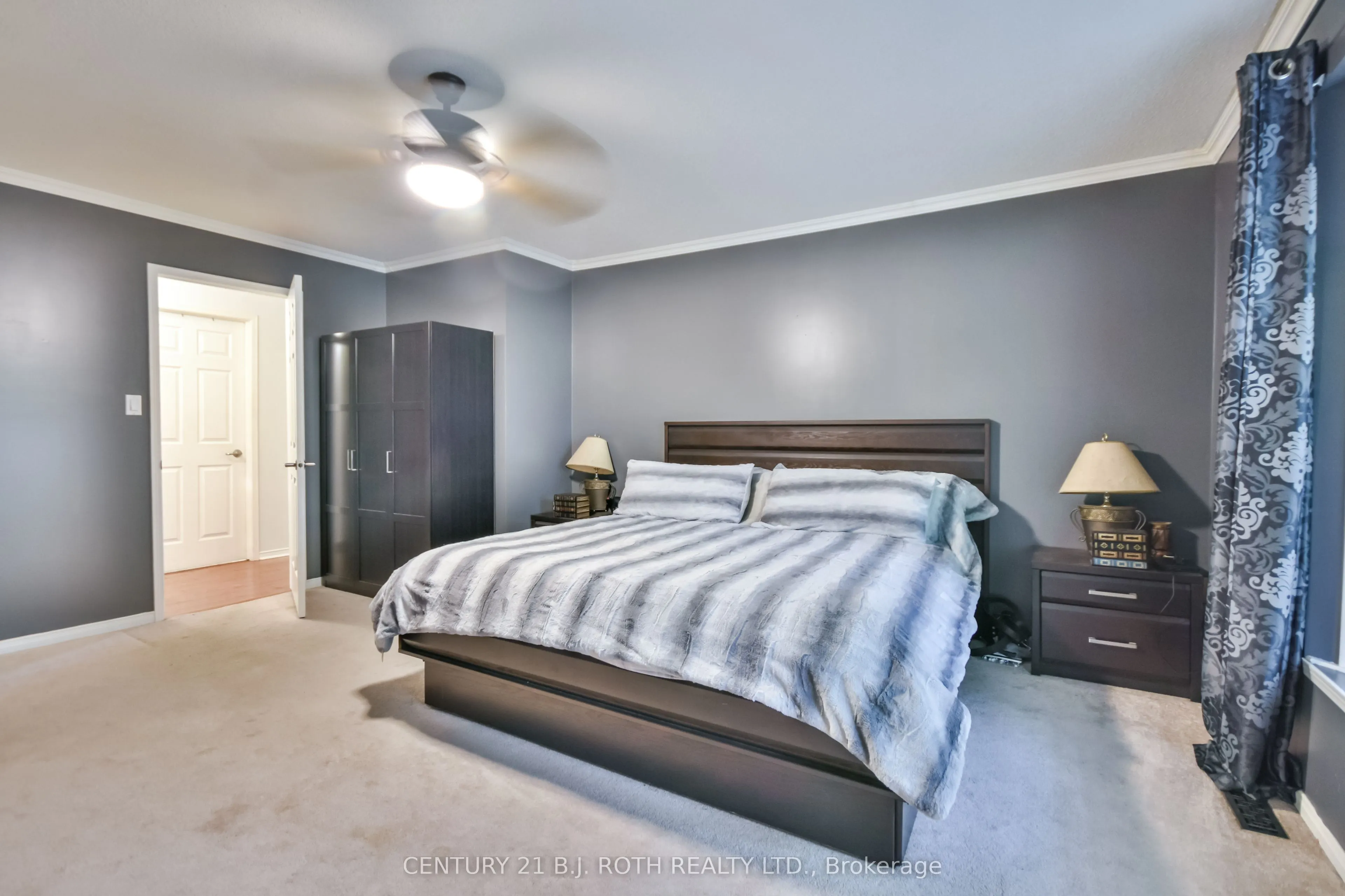 56 Monique Crescent