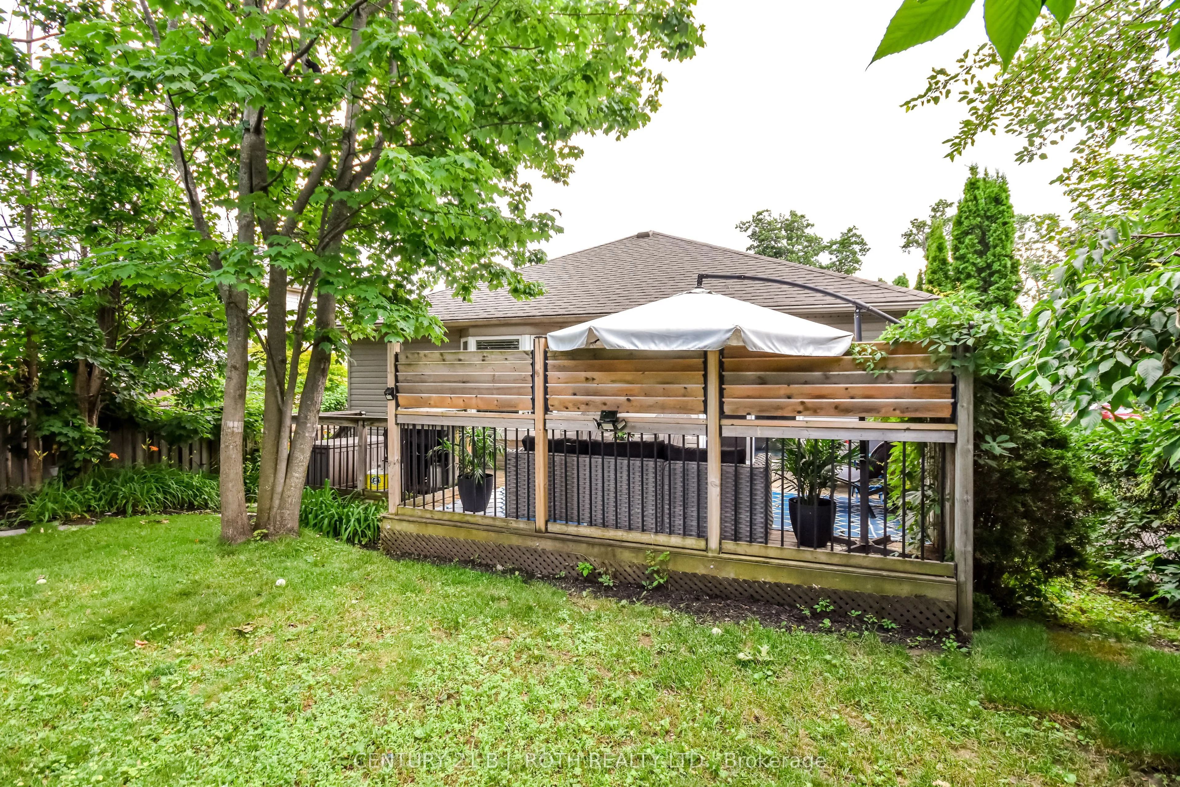 56 Monique Crescent