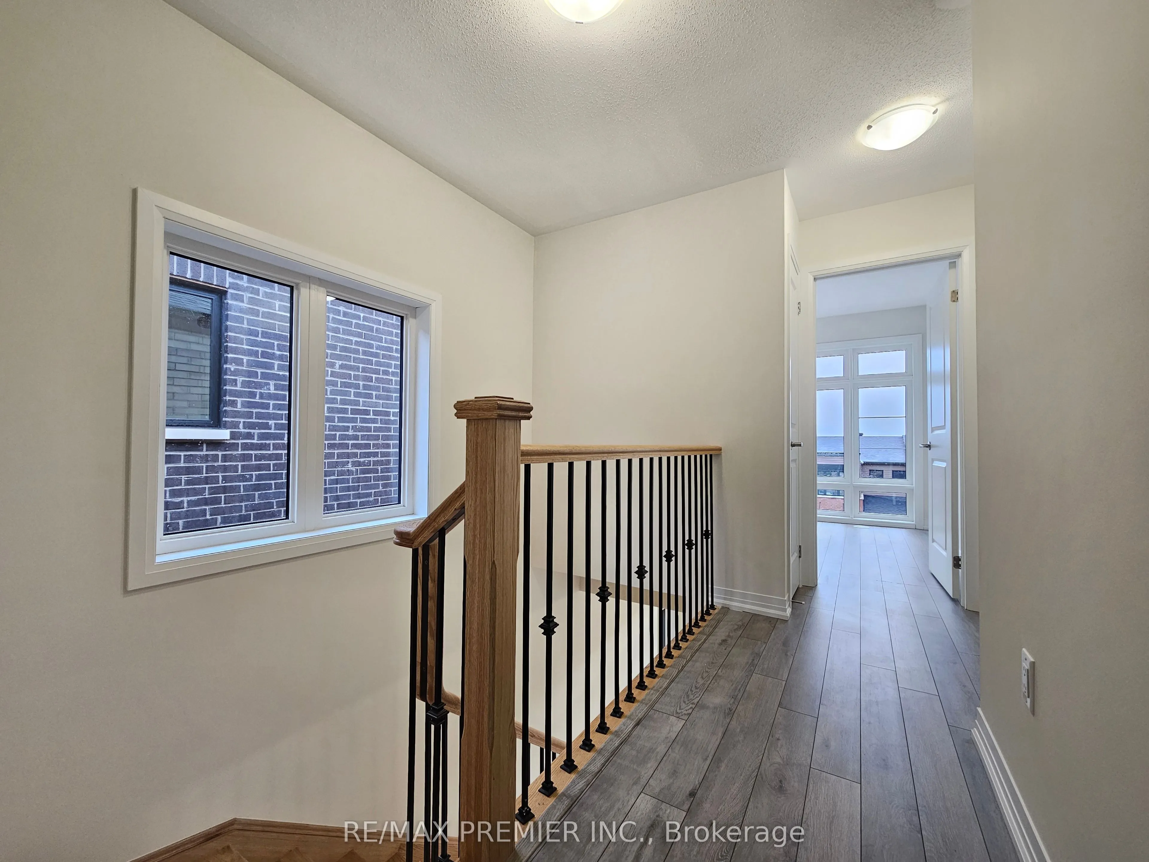 142 Turnberry Lane