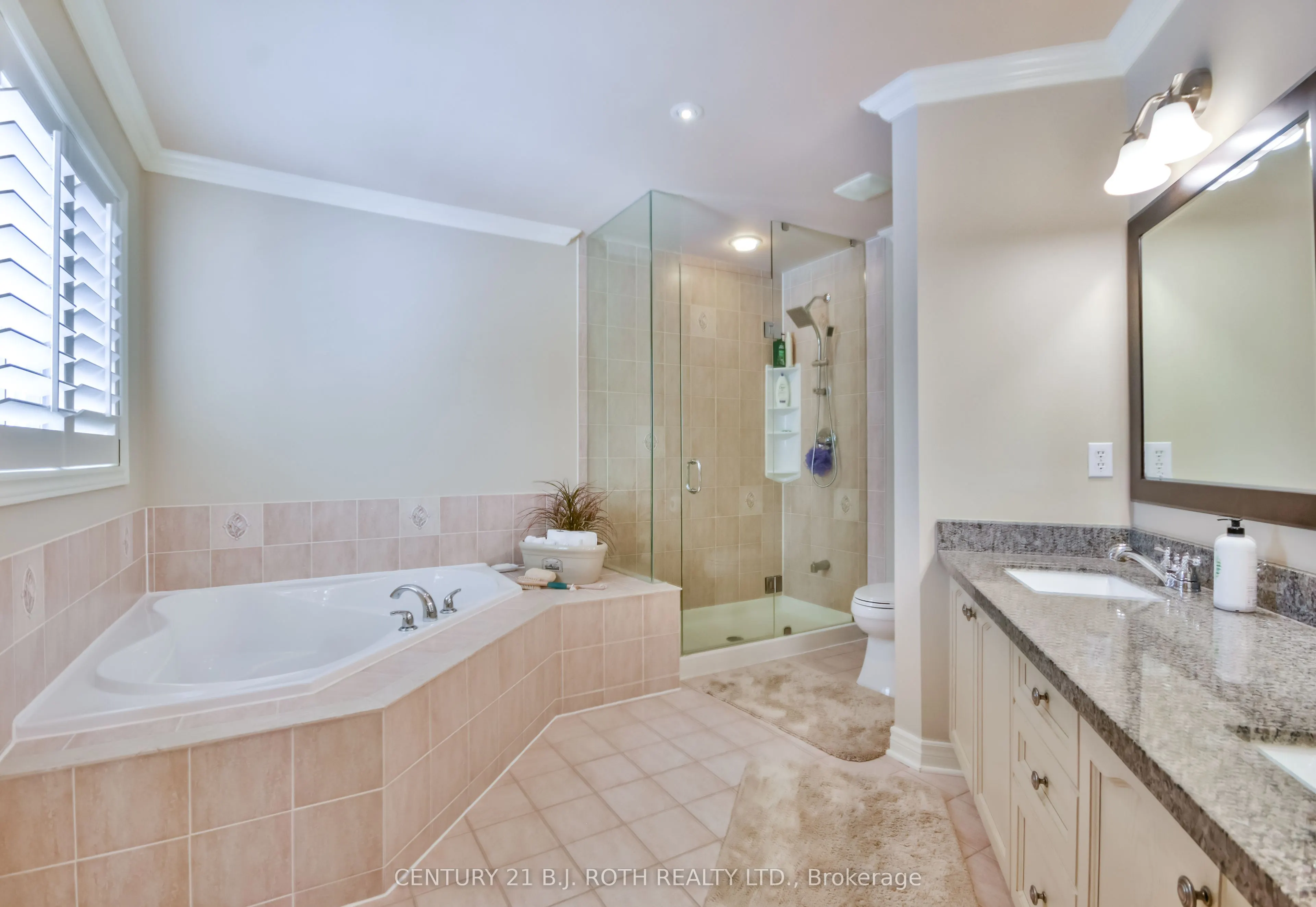 38 Camelot Square