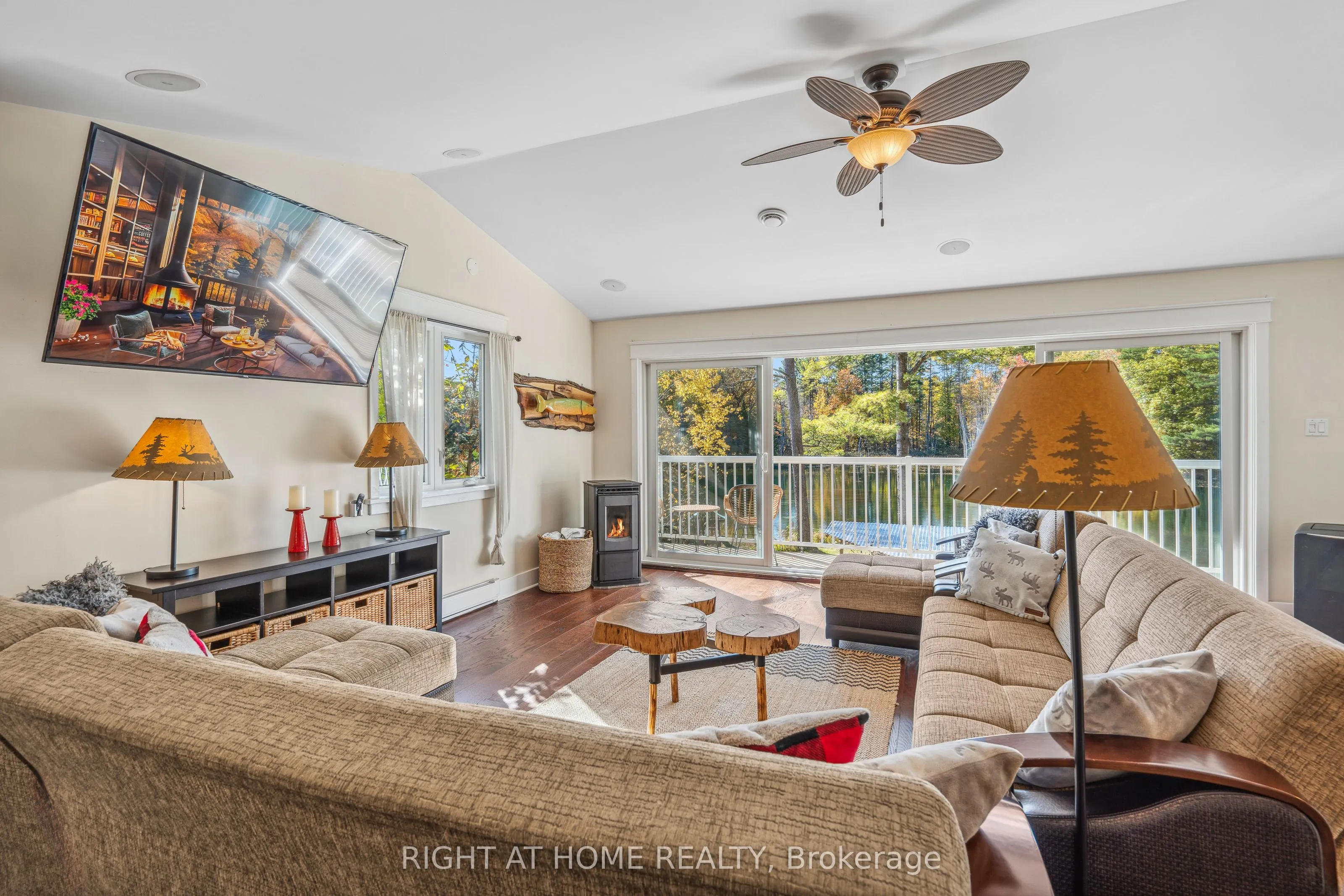 3583 Riverdale Drive