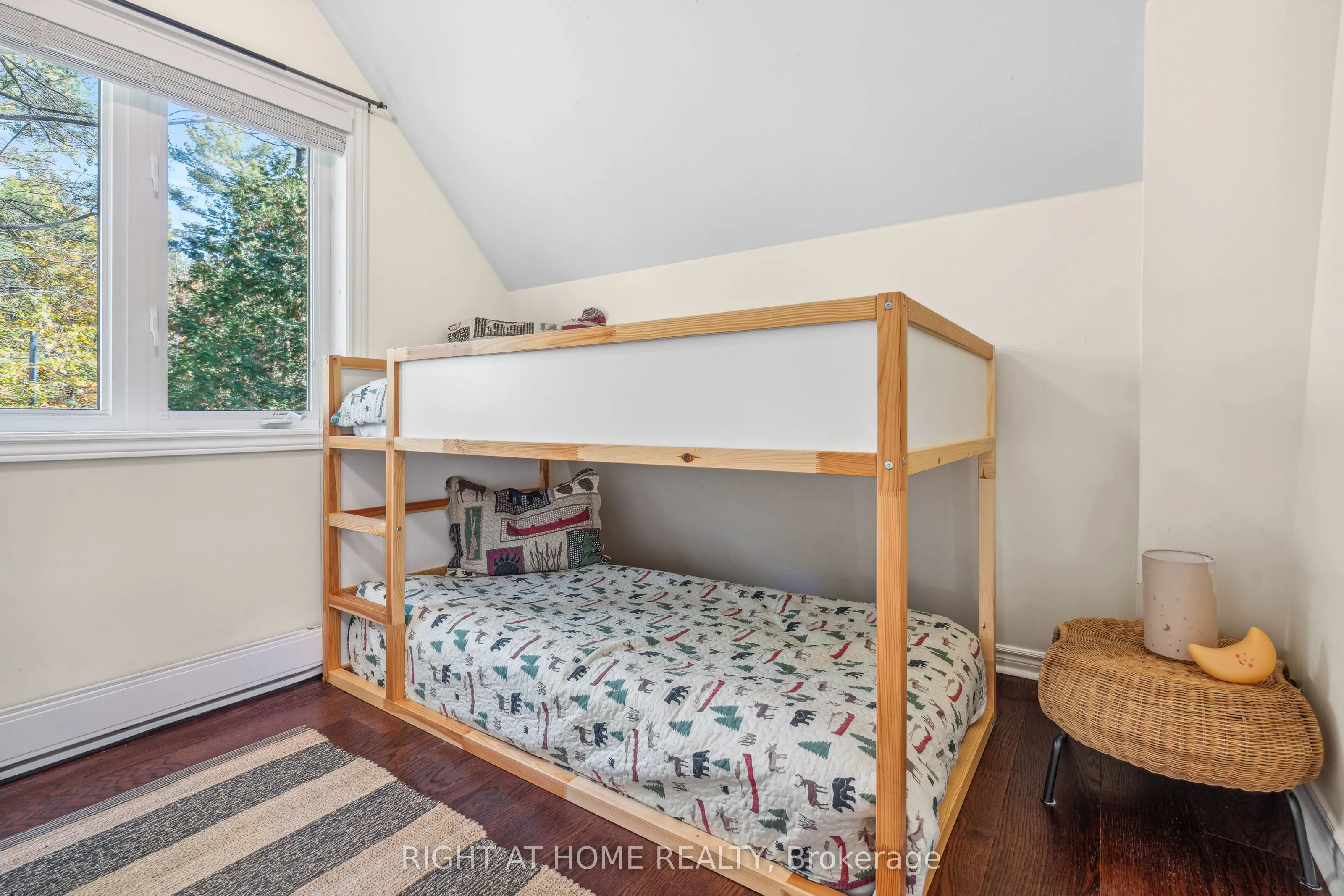 3583 Riverdale Drive