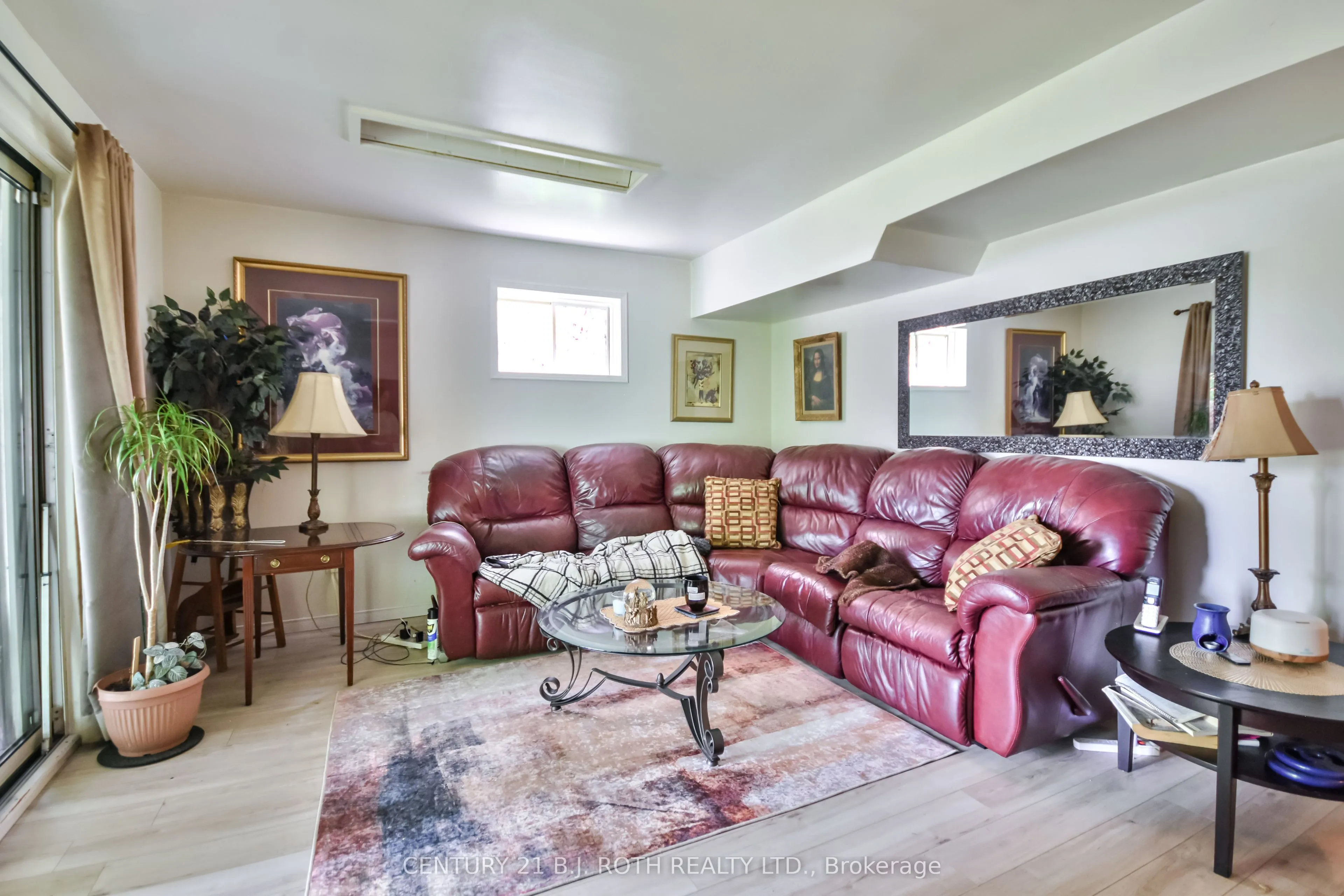 37 Nicholson Drive