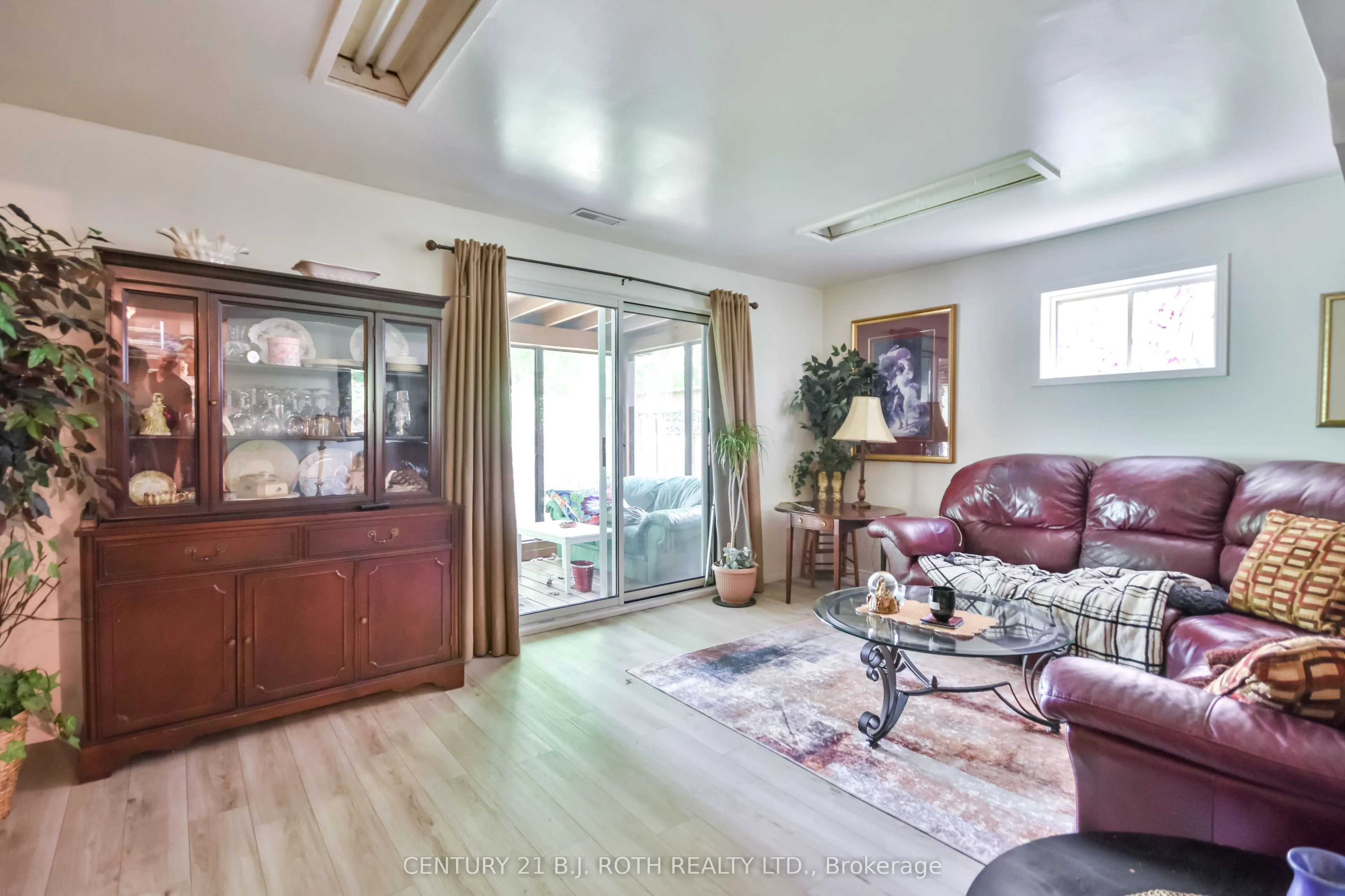 37 Nicholson Drive