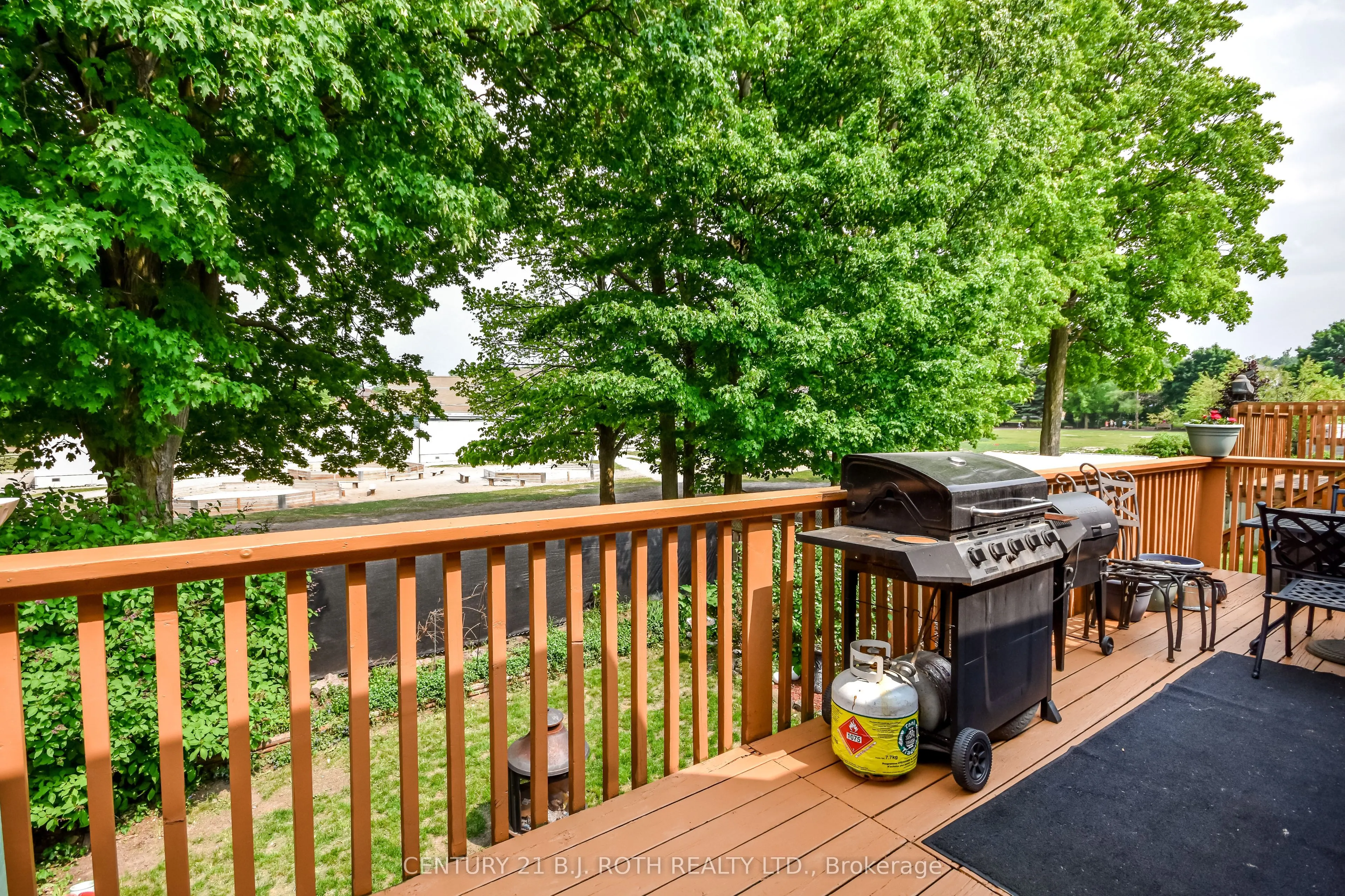 37 Nicholson Drive