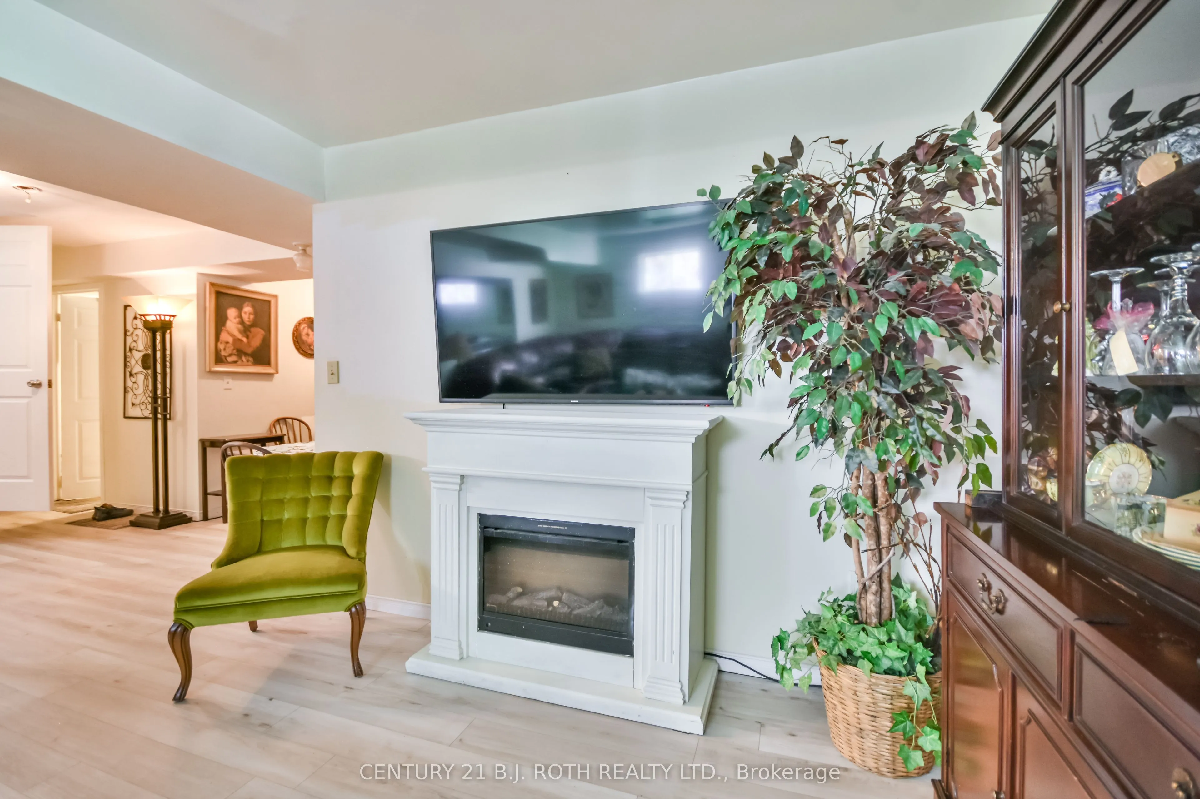 37 Nicholson Drive