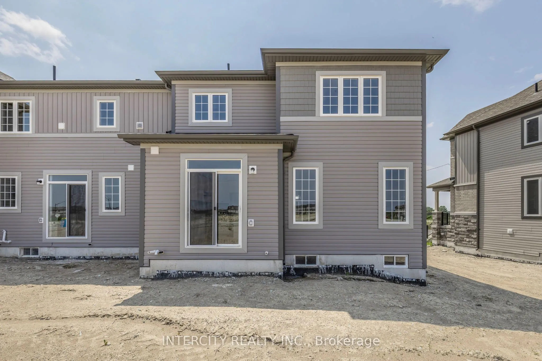 11 Avalon Drive