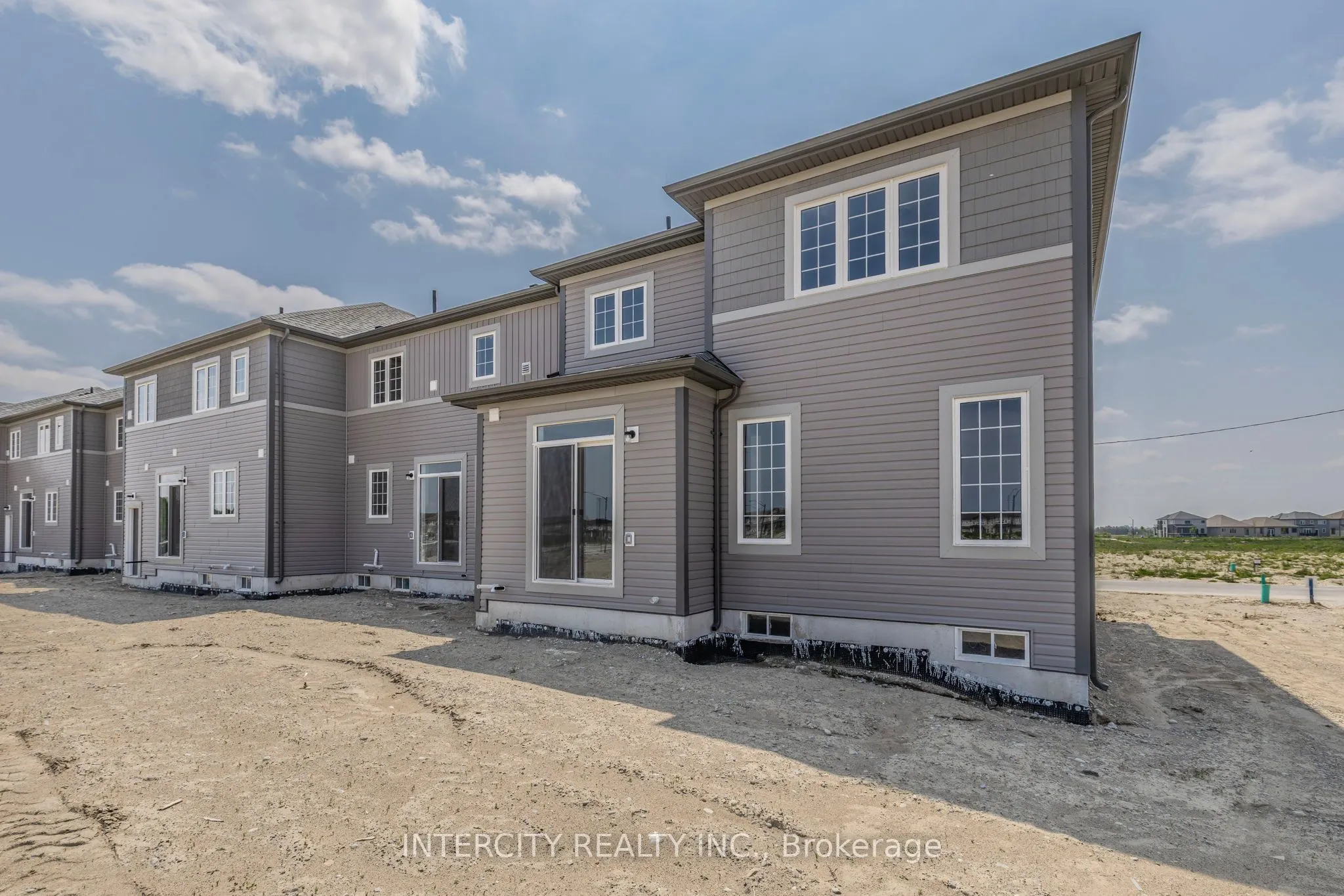 11 Avalon Drive
