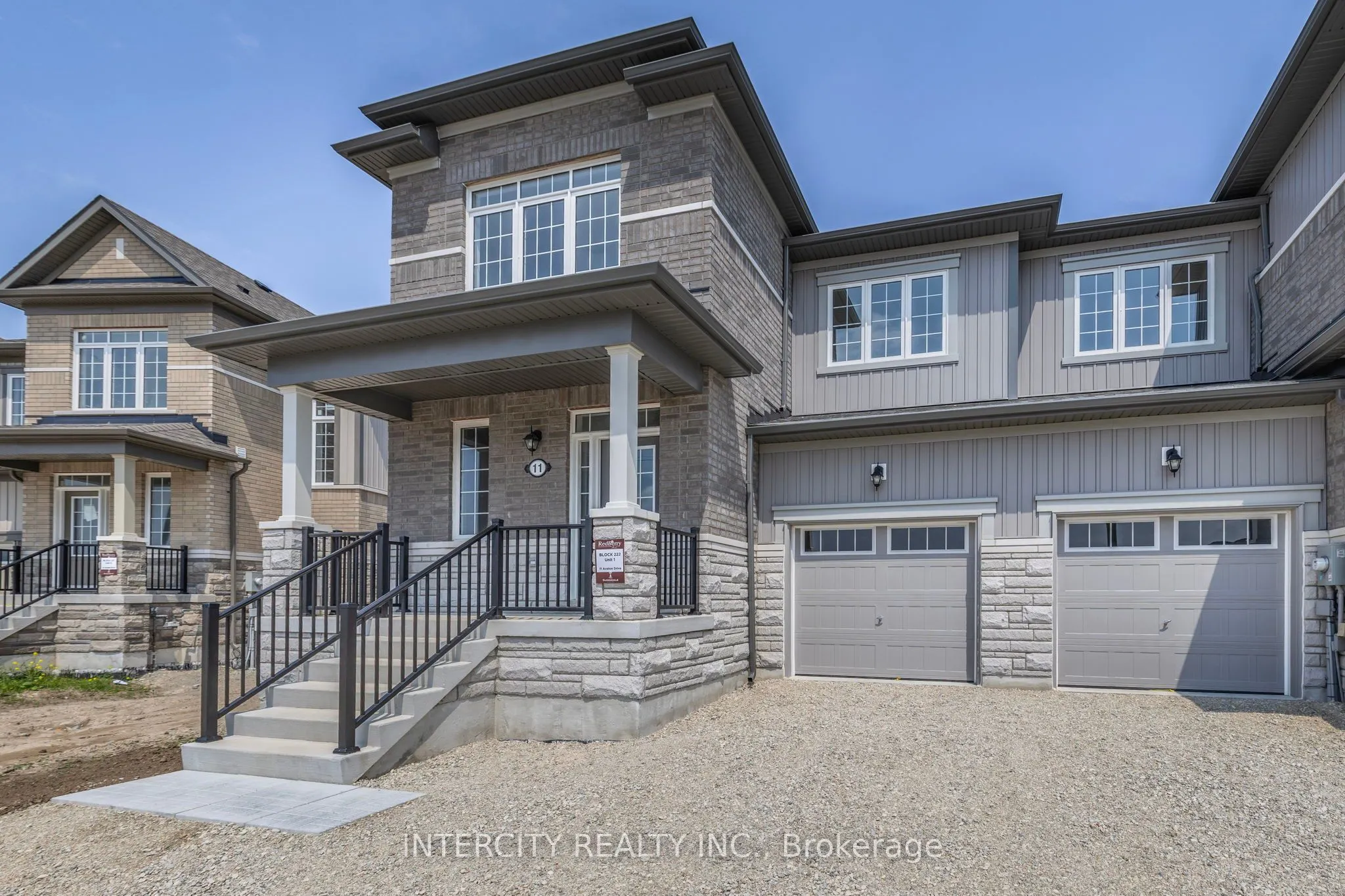 11 Avalon Drive
