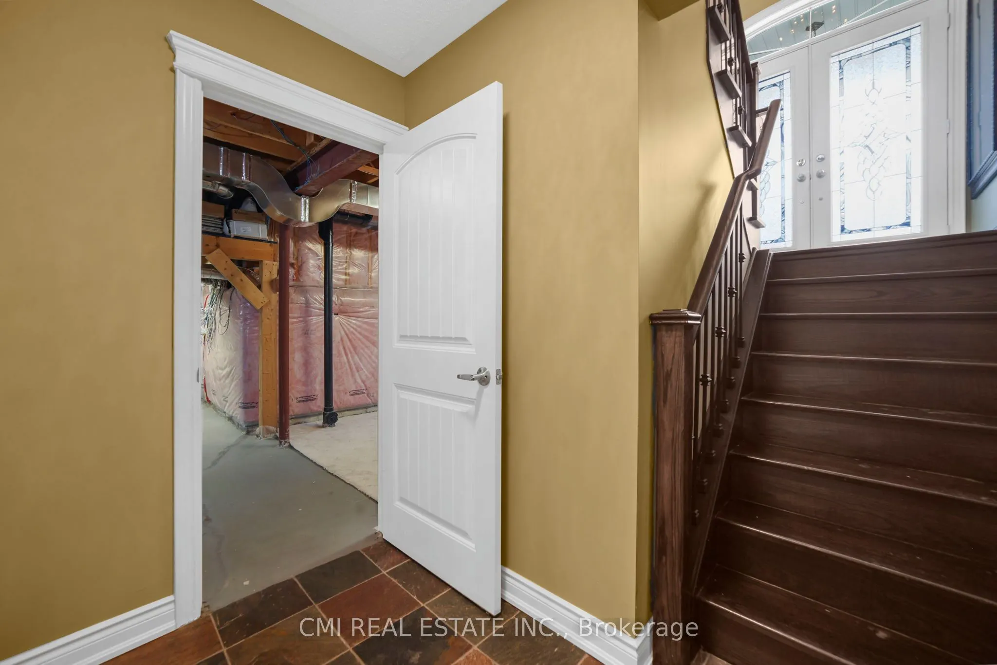 77 Waterview Road