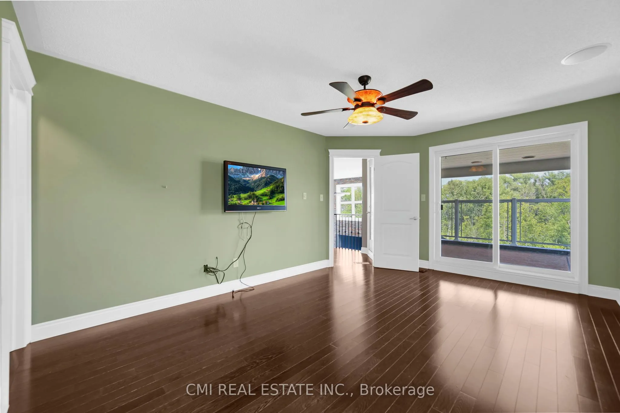 77 Waterview Road