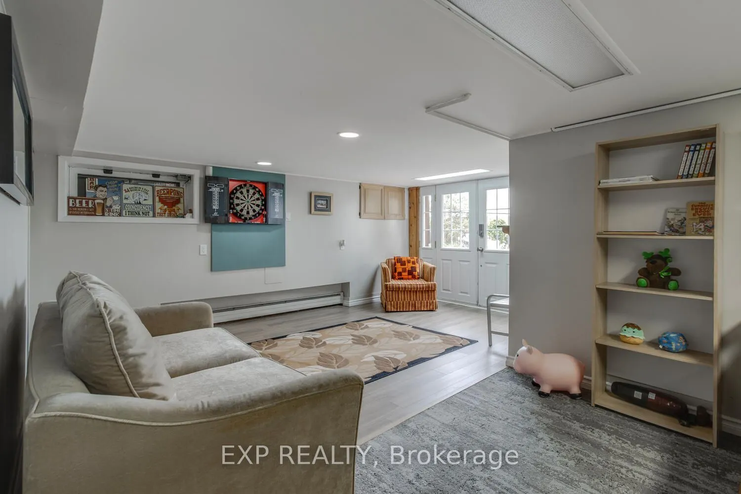 304 Champlain Road