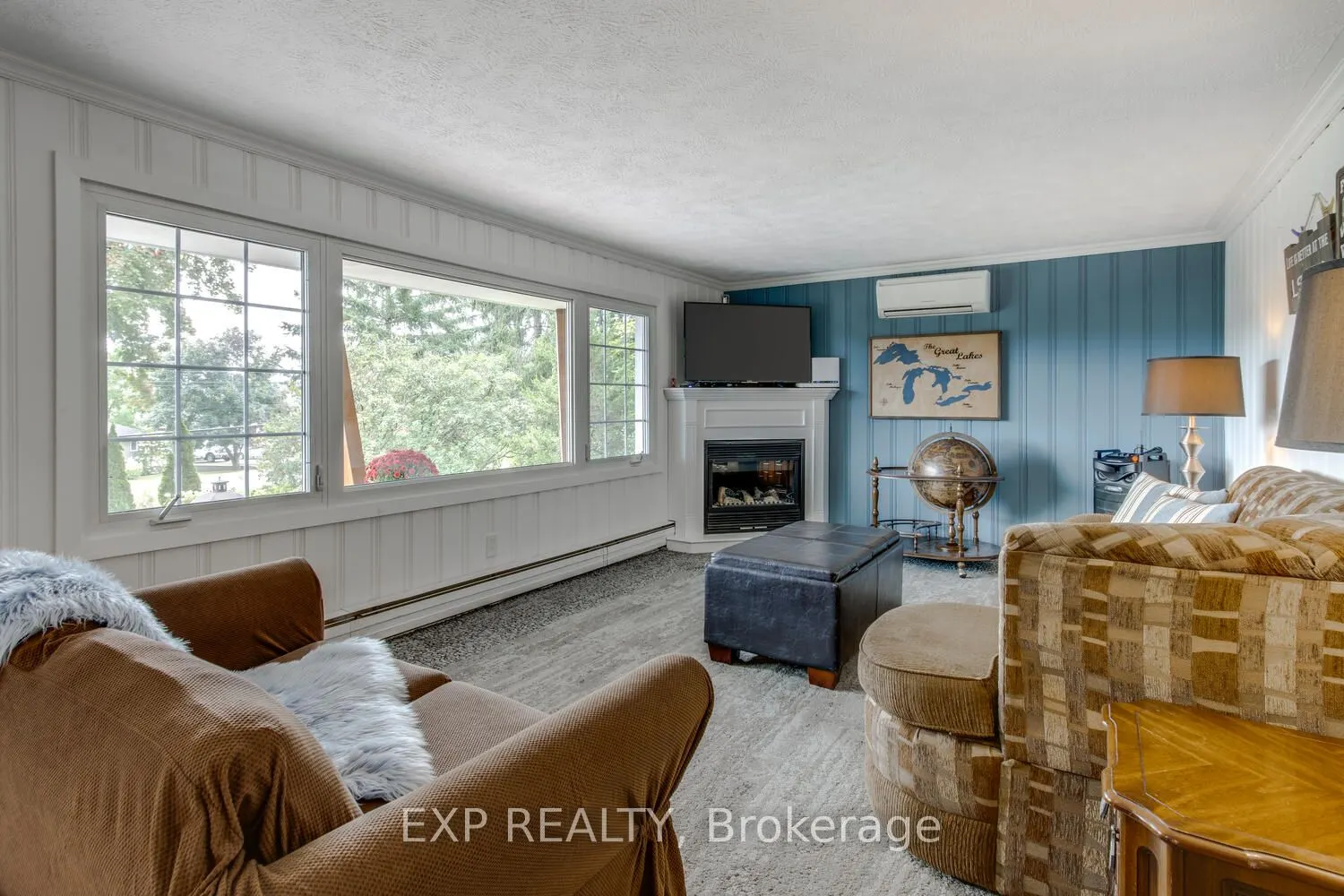 304 Champlain Road