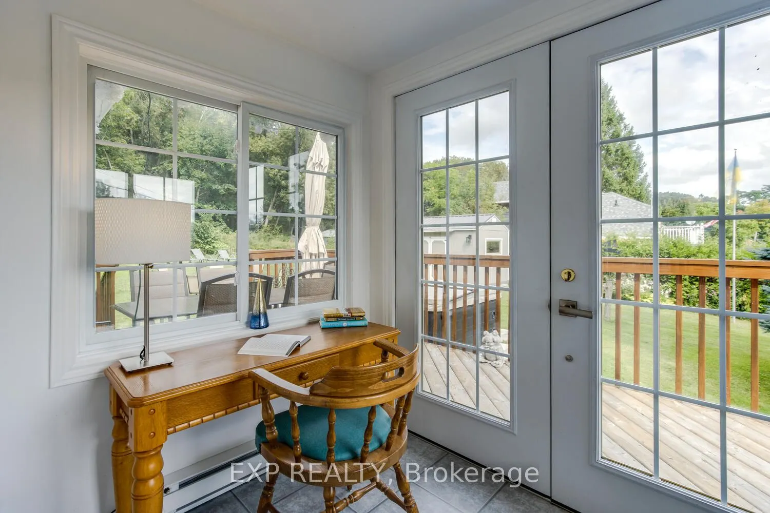 304 Champlain Road